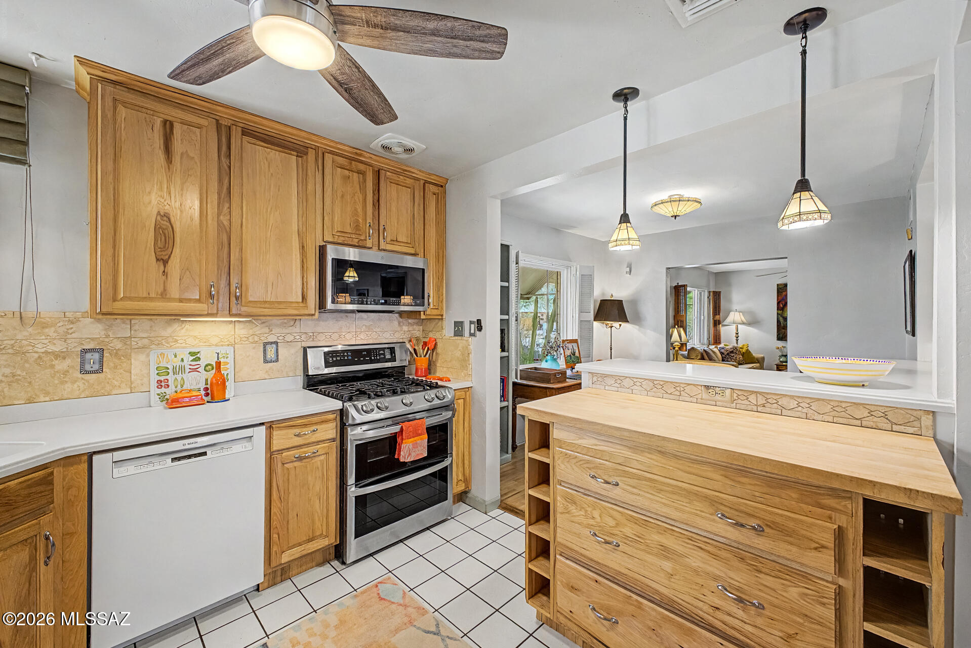 Del Monte Village - Residential