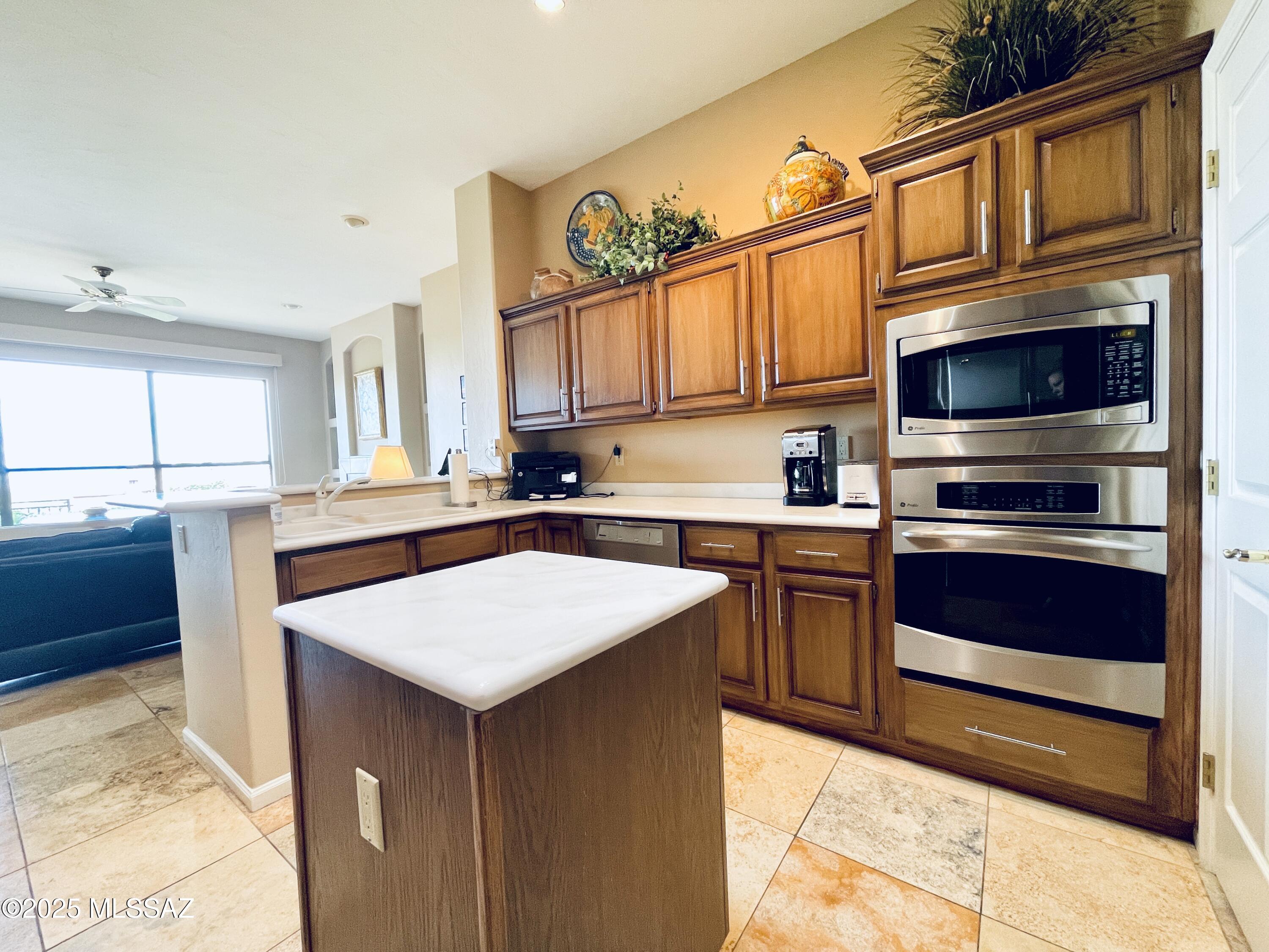 Paloma Del Sol (1-50) - Residential Lease