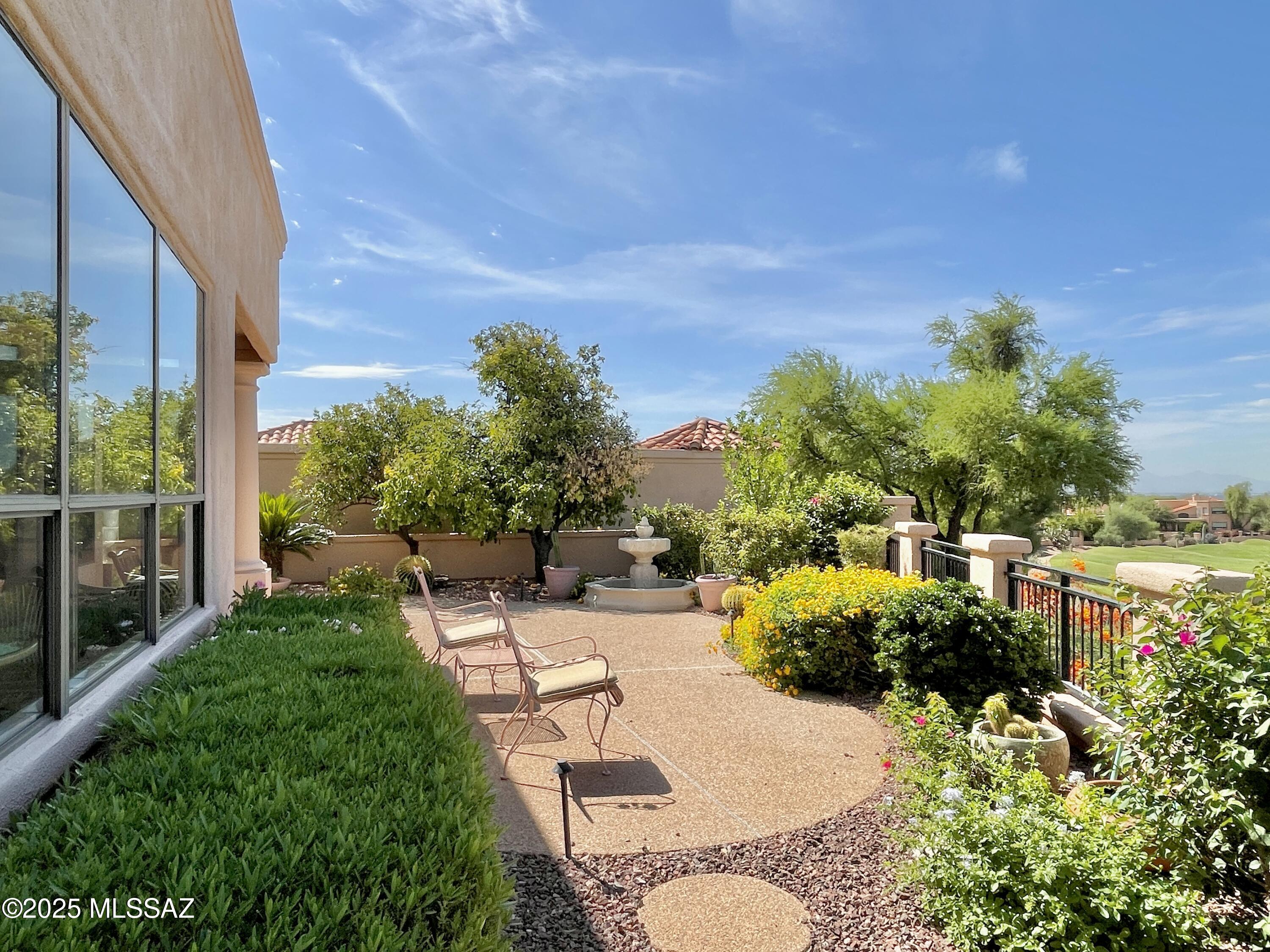 Paloma Del Sol (1-50) - Residential Lease