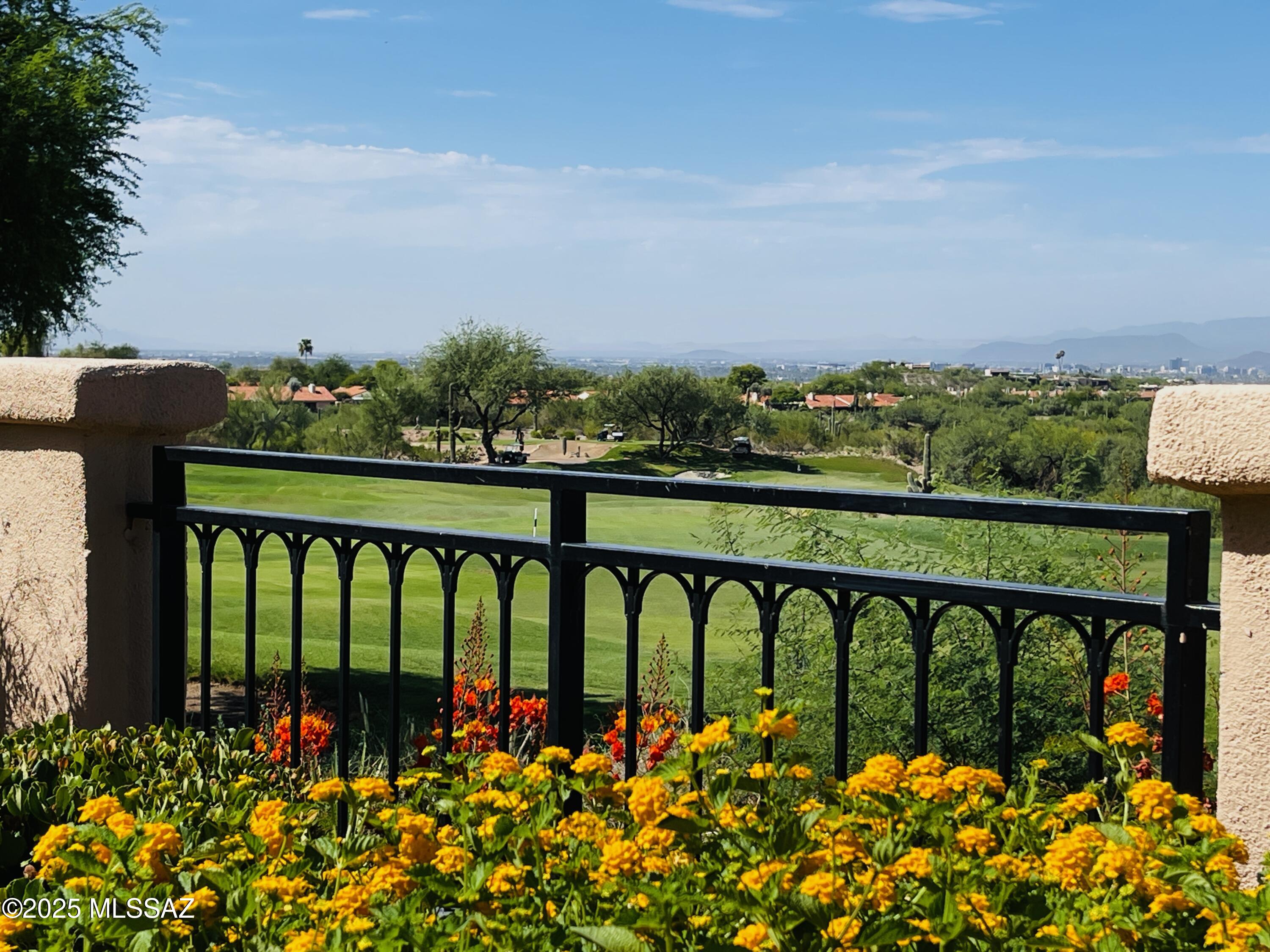 Paloma Del Sol (1-50) - Residential Lease