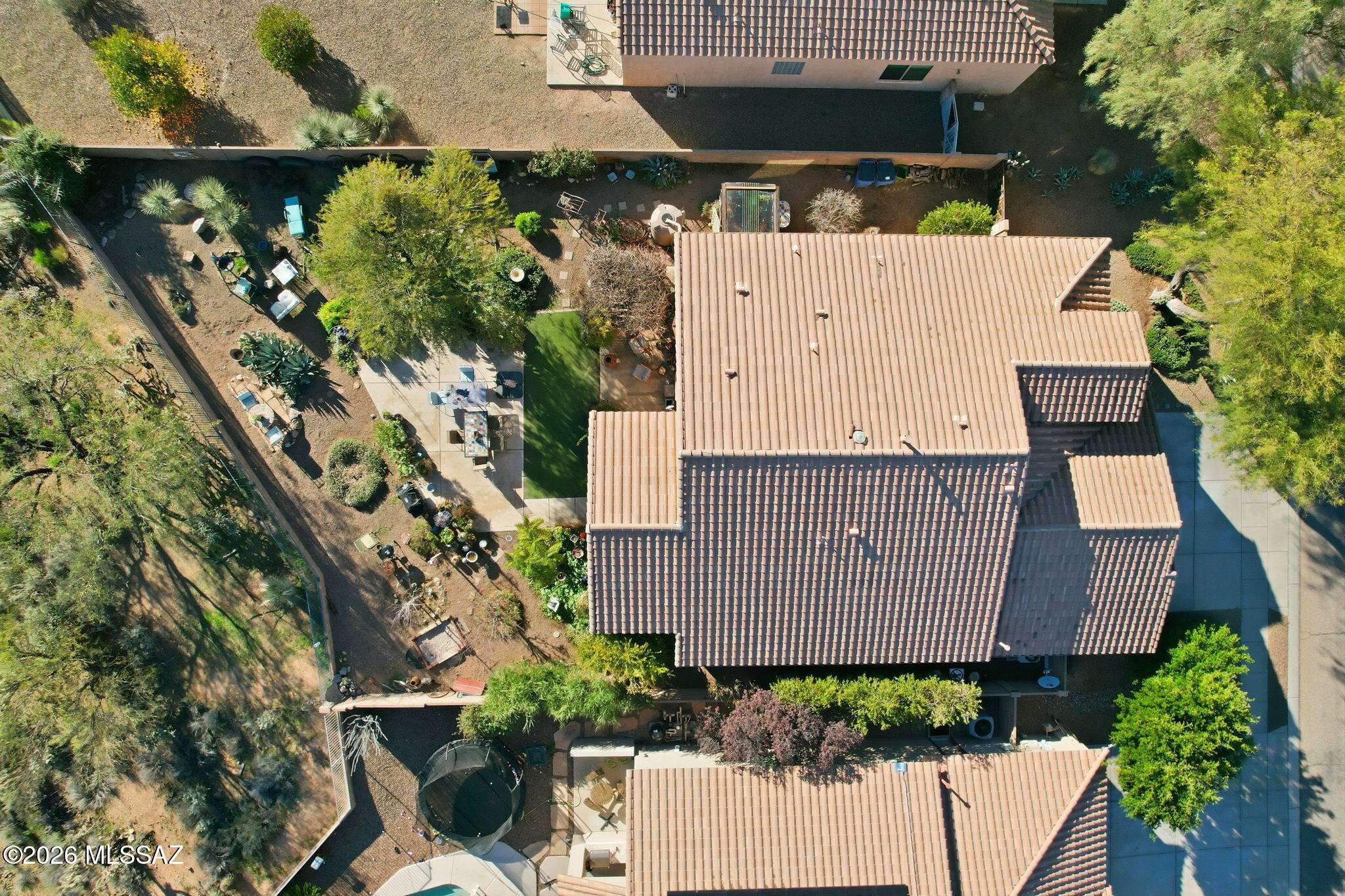Black Horse (1-411) - Residential