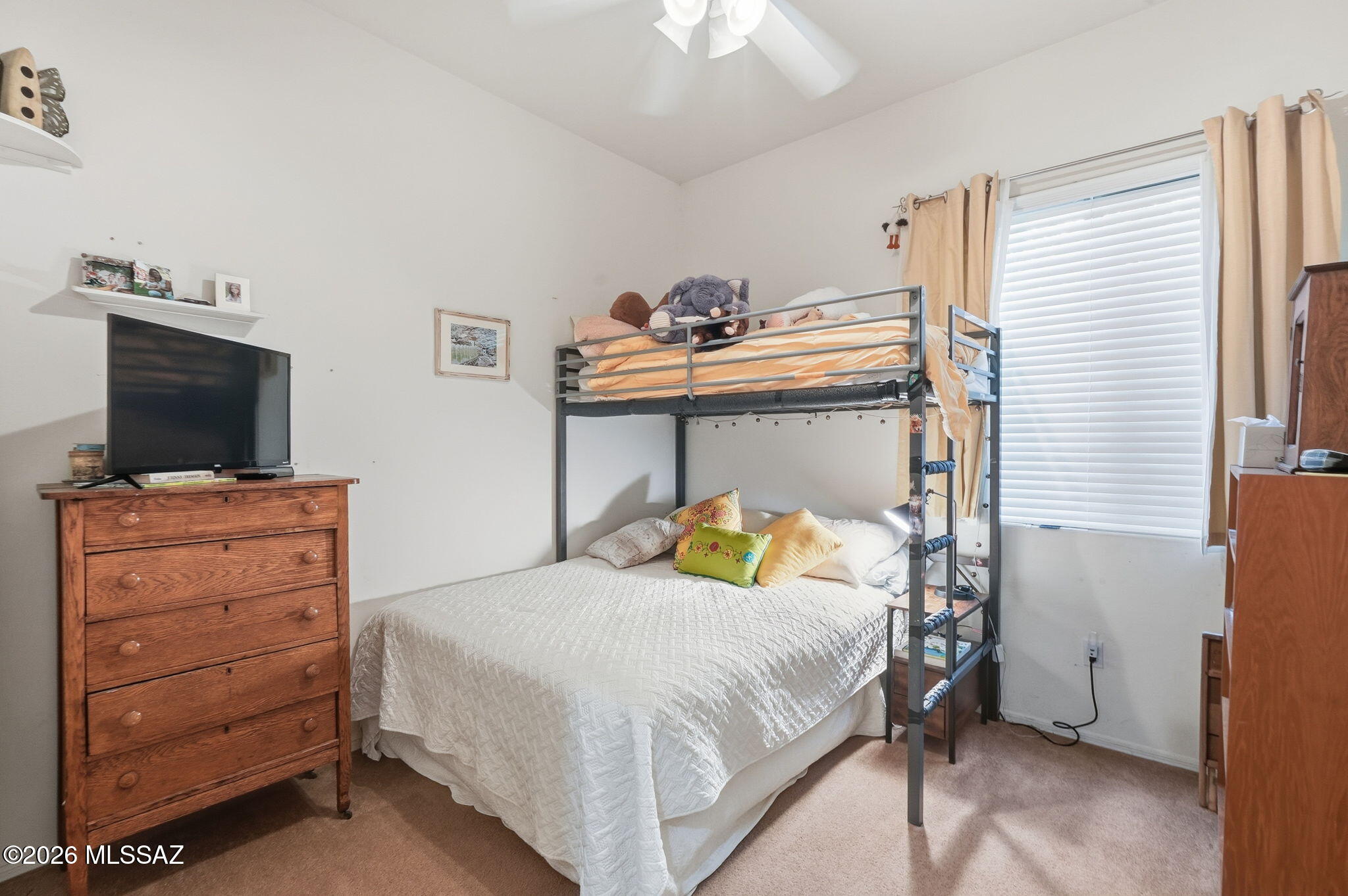 Black Horse (1-411) - Residential