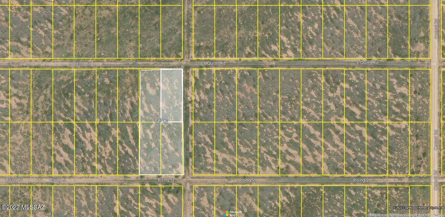 Four contiguous lots with flat terrain and full 360° views of the Sulphur Springs Valley. Clear sightlines to the Dragoon Mountains and Cochise Stronghold. Off-grid living with quiet surroundings and plenty of room to spread out. Excellent opportunity for a rural build, recreation, or long-term investment.