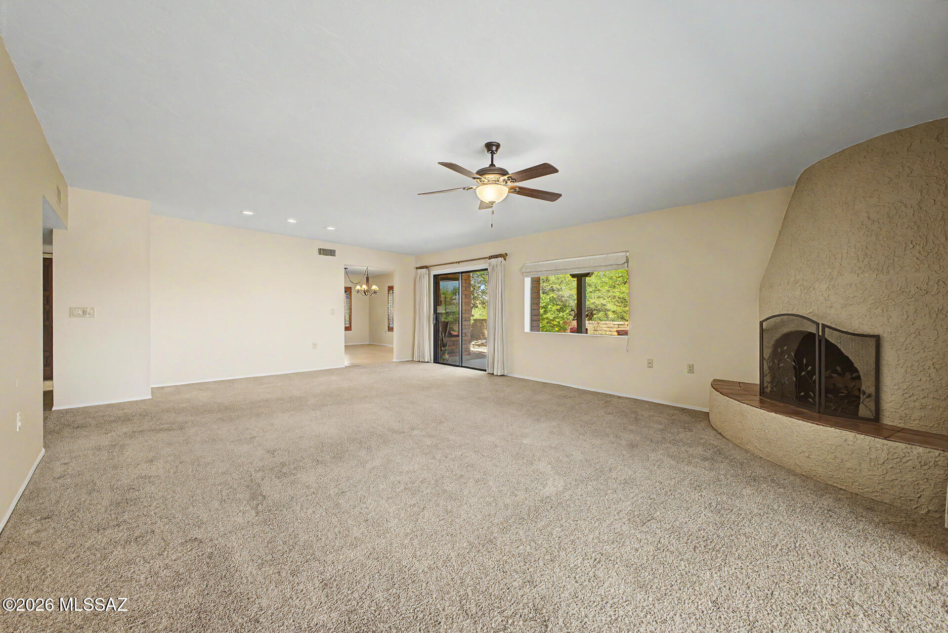 La Cholla Hills(1-313) - Residential
