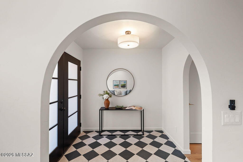 Colonia Verde (1-12) - Residential