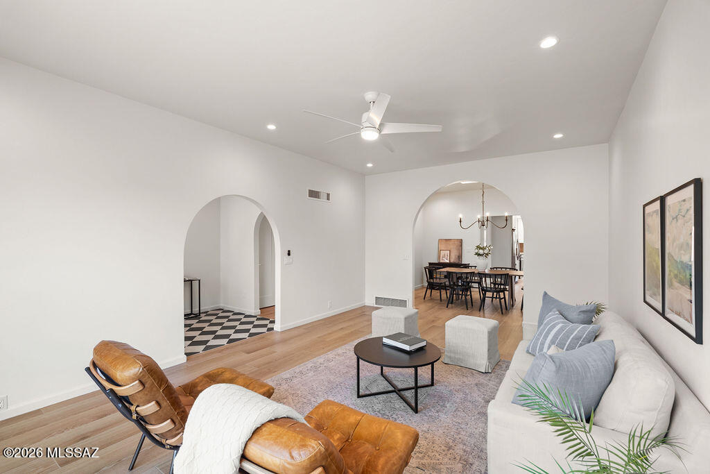 Colonia Verde (1-12) - Residential
