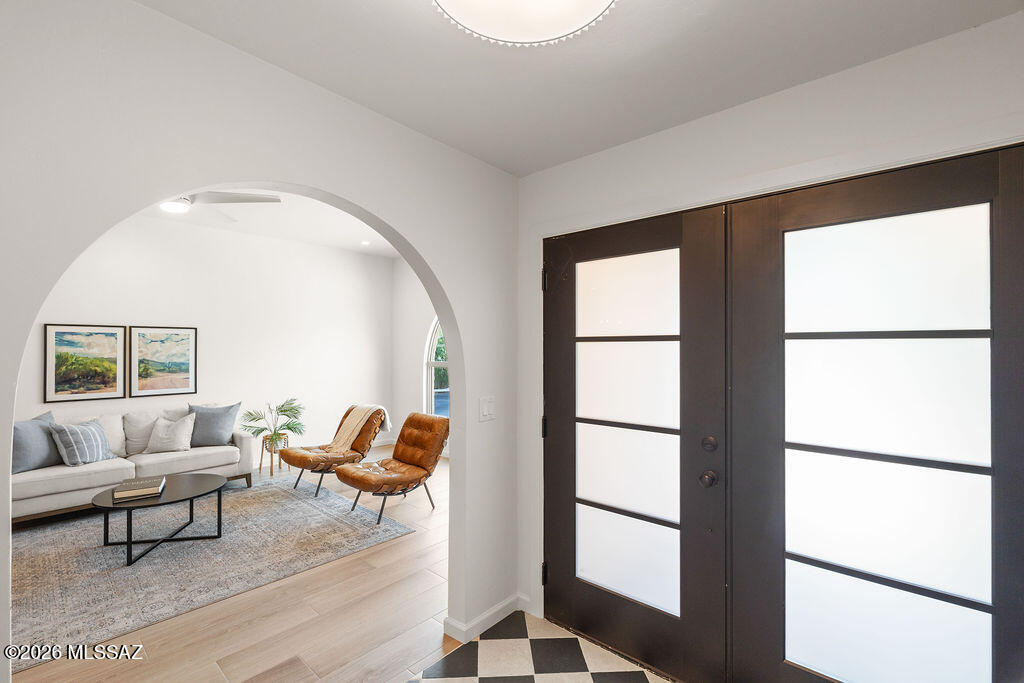 Colonia Verde (1-12) - Residential