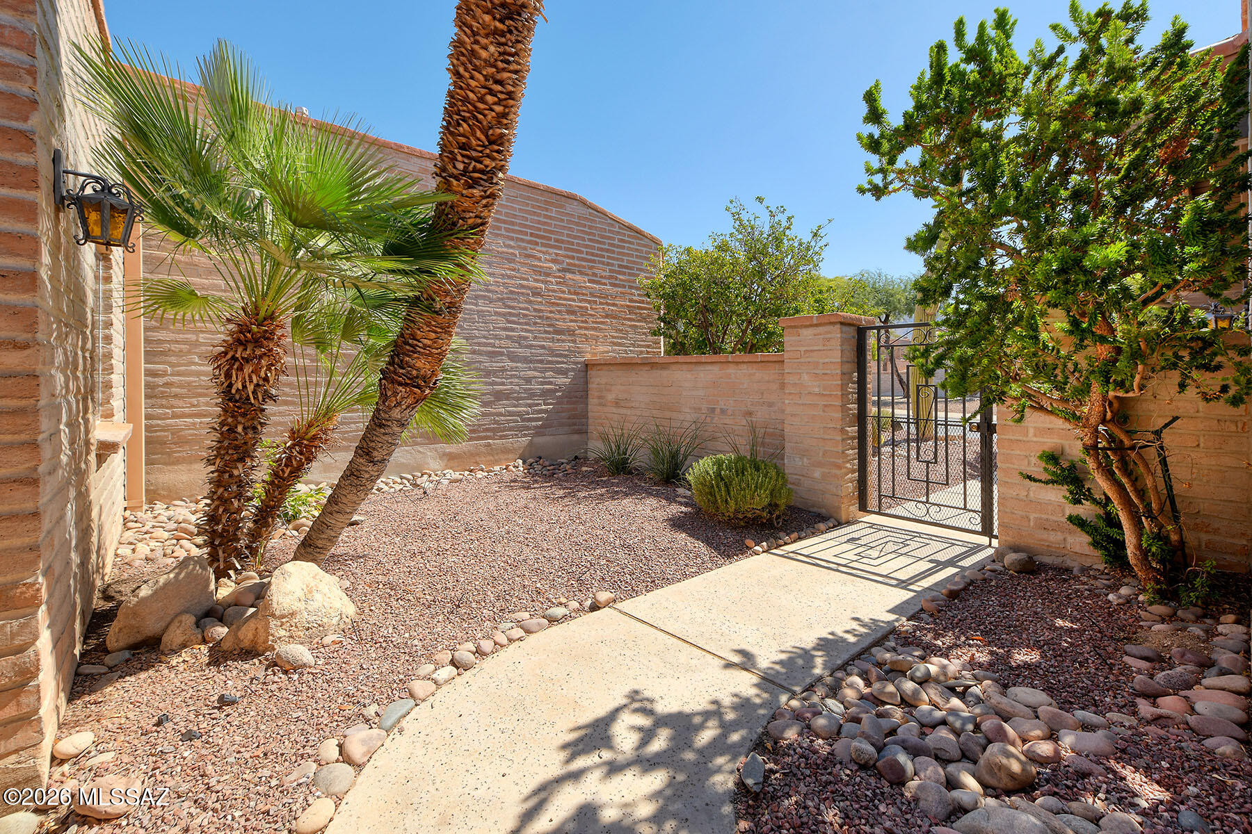 Villas De La Canada (1-74) - Residential