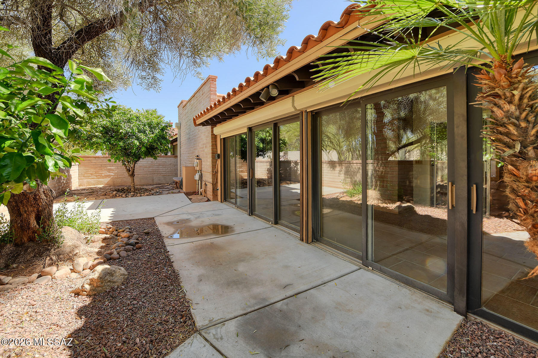 Villas De La Canada (1-74) - Residential