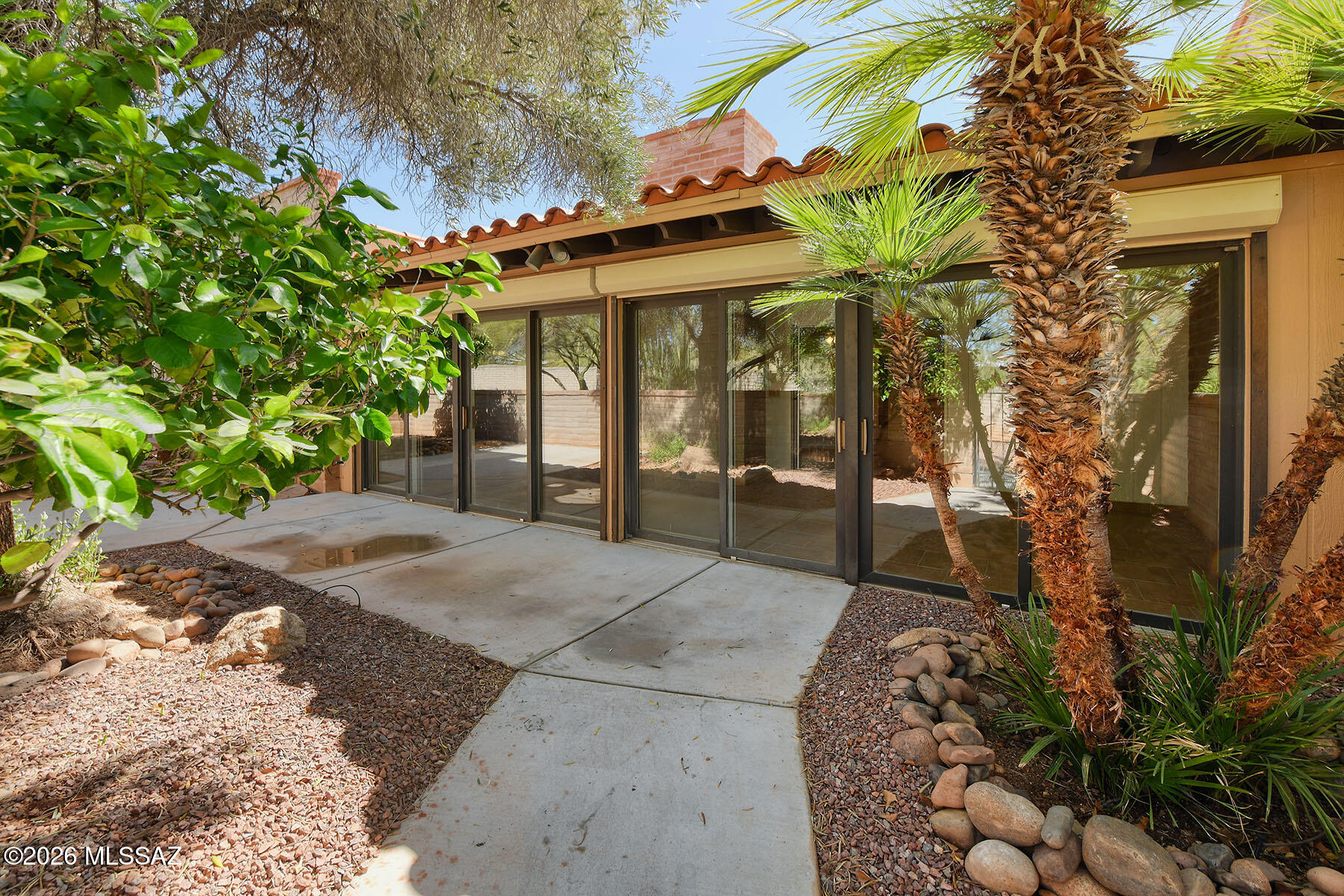 Villas De La Canada (1-74) - Residential