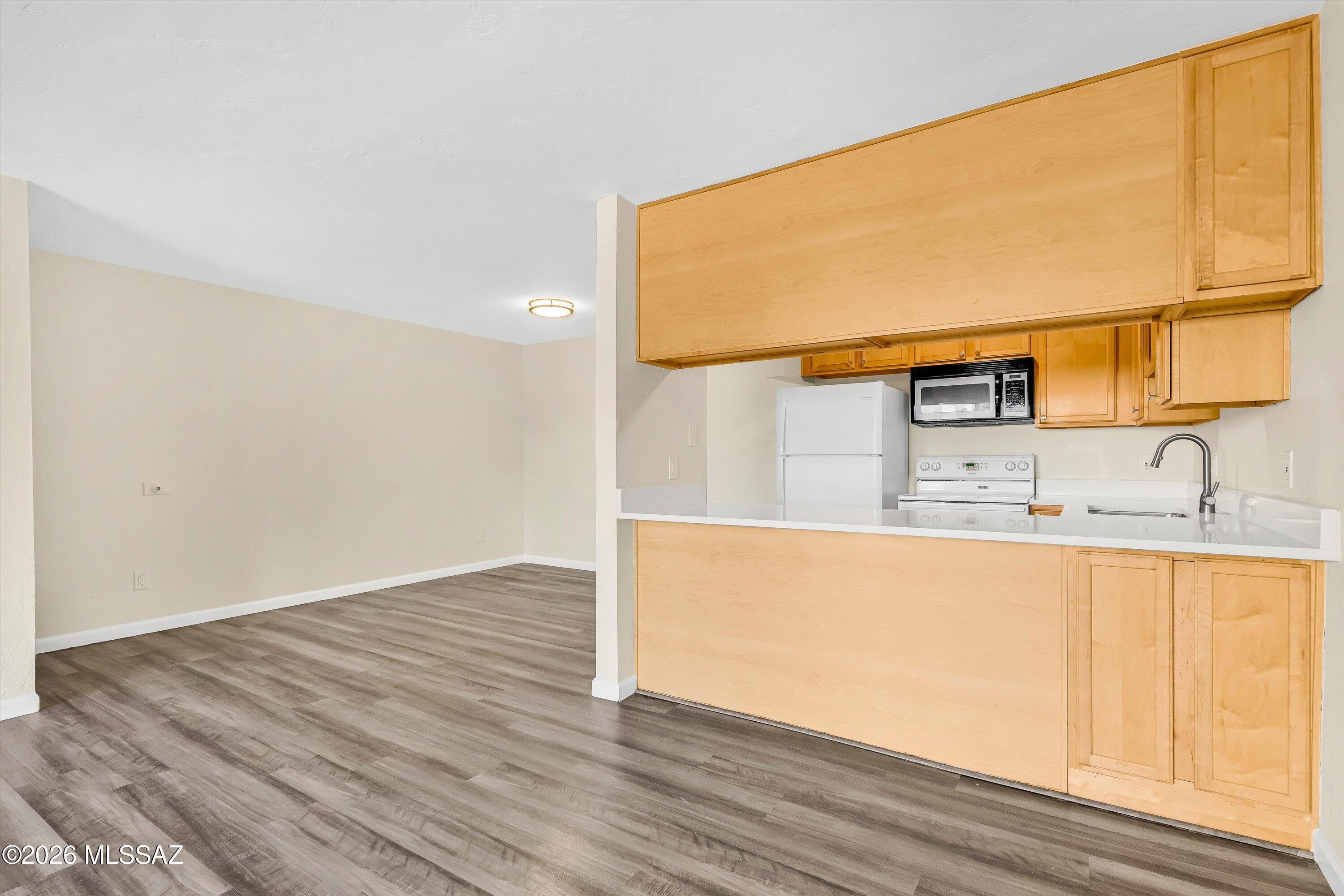 Langley Gardens Condominiums - Residential