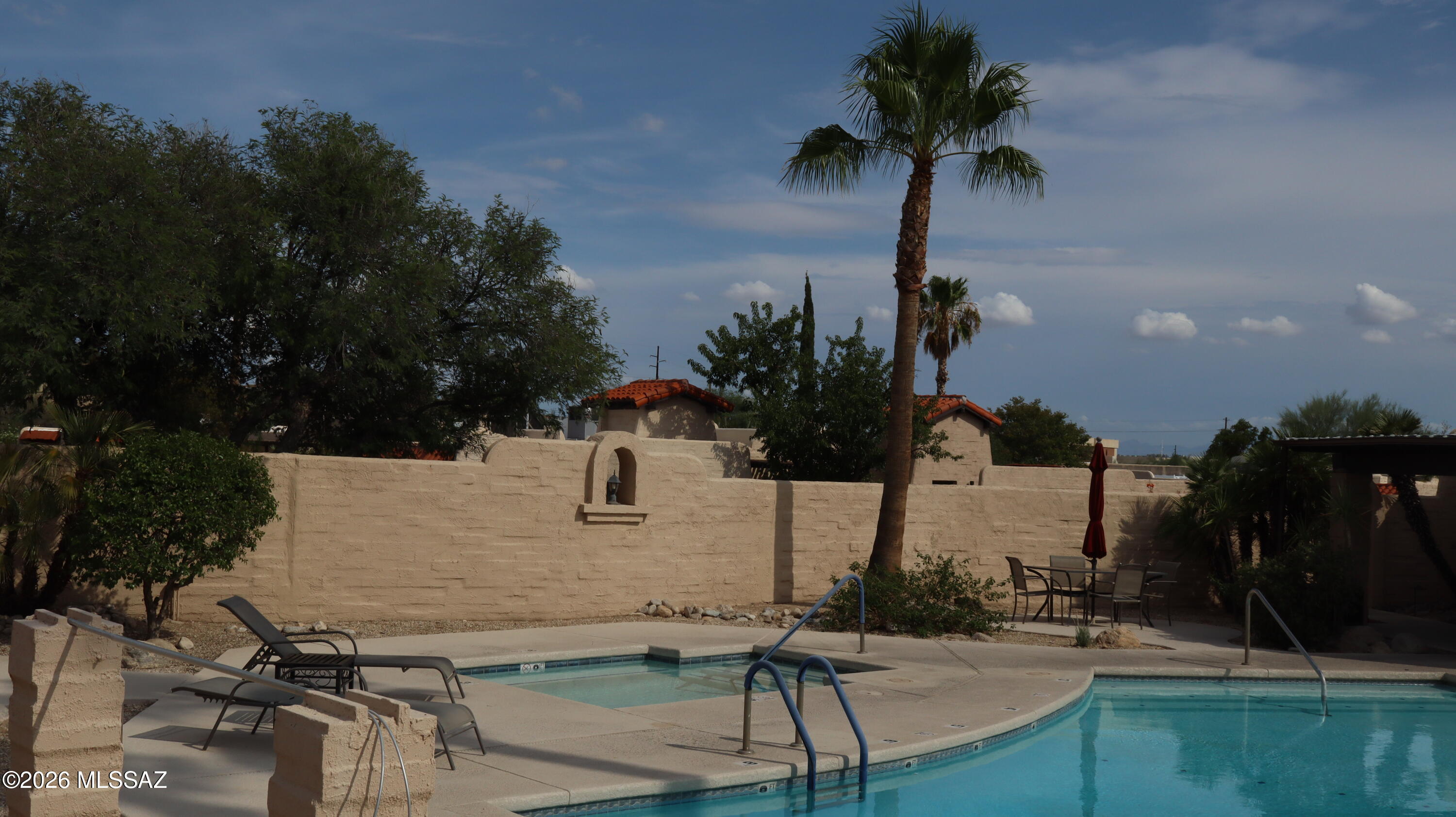 Pueblo Villas - Residential