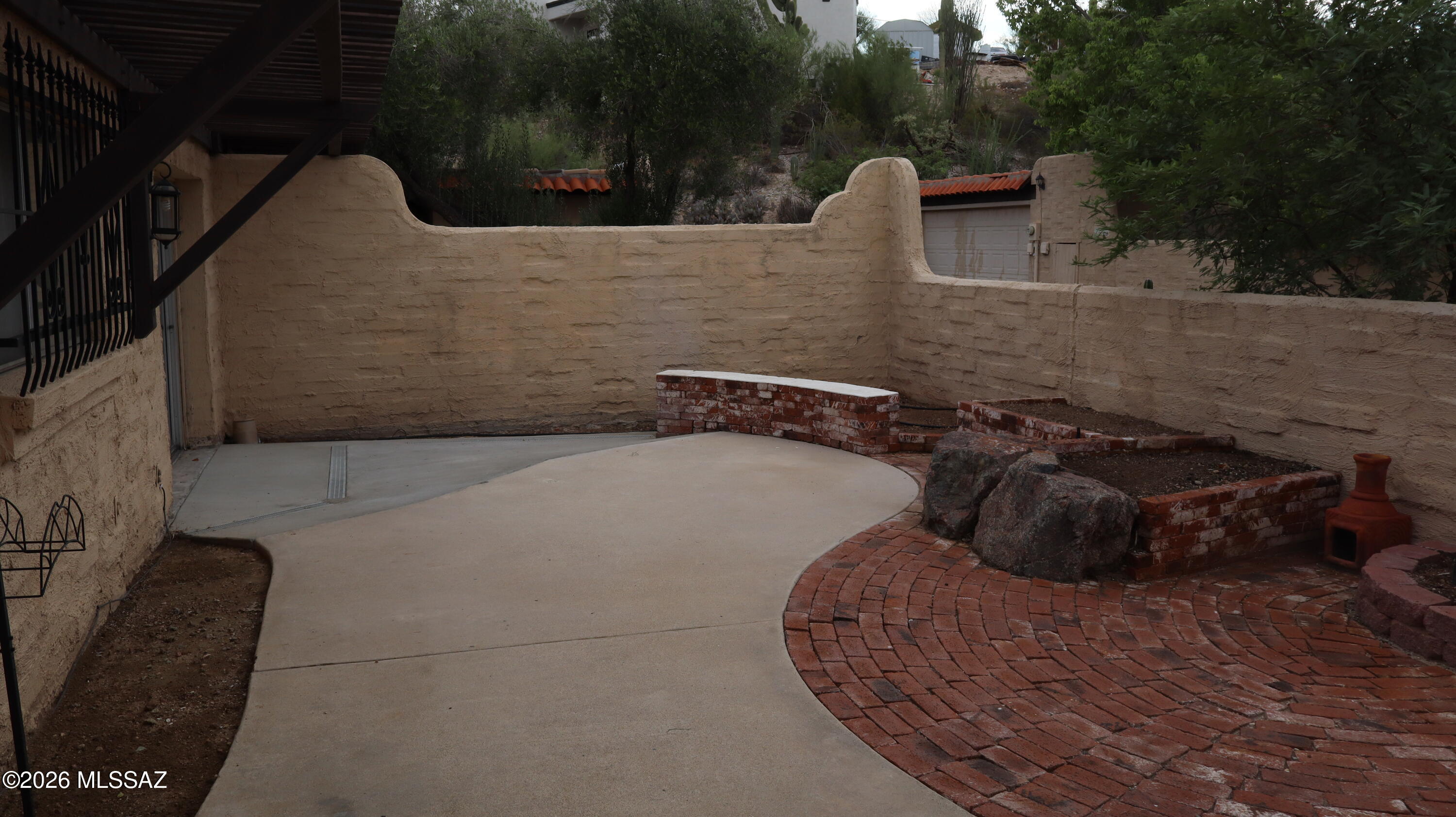 Pueblo Villas - Residential