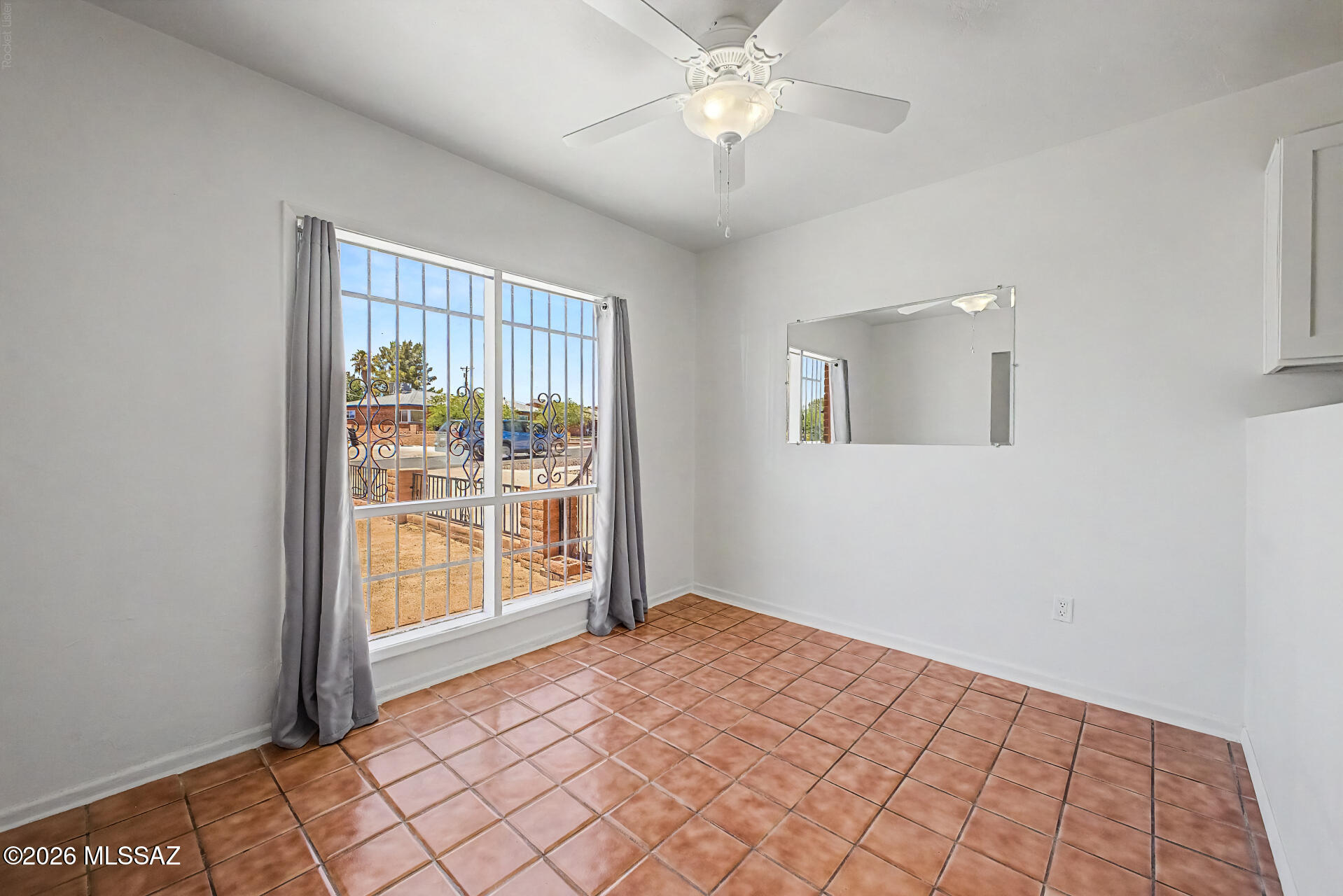 Manana Vista - Residential