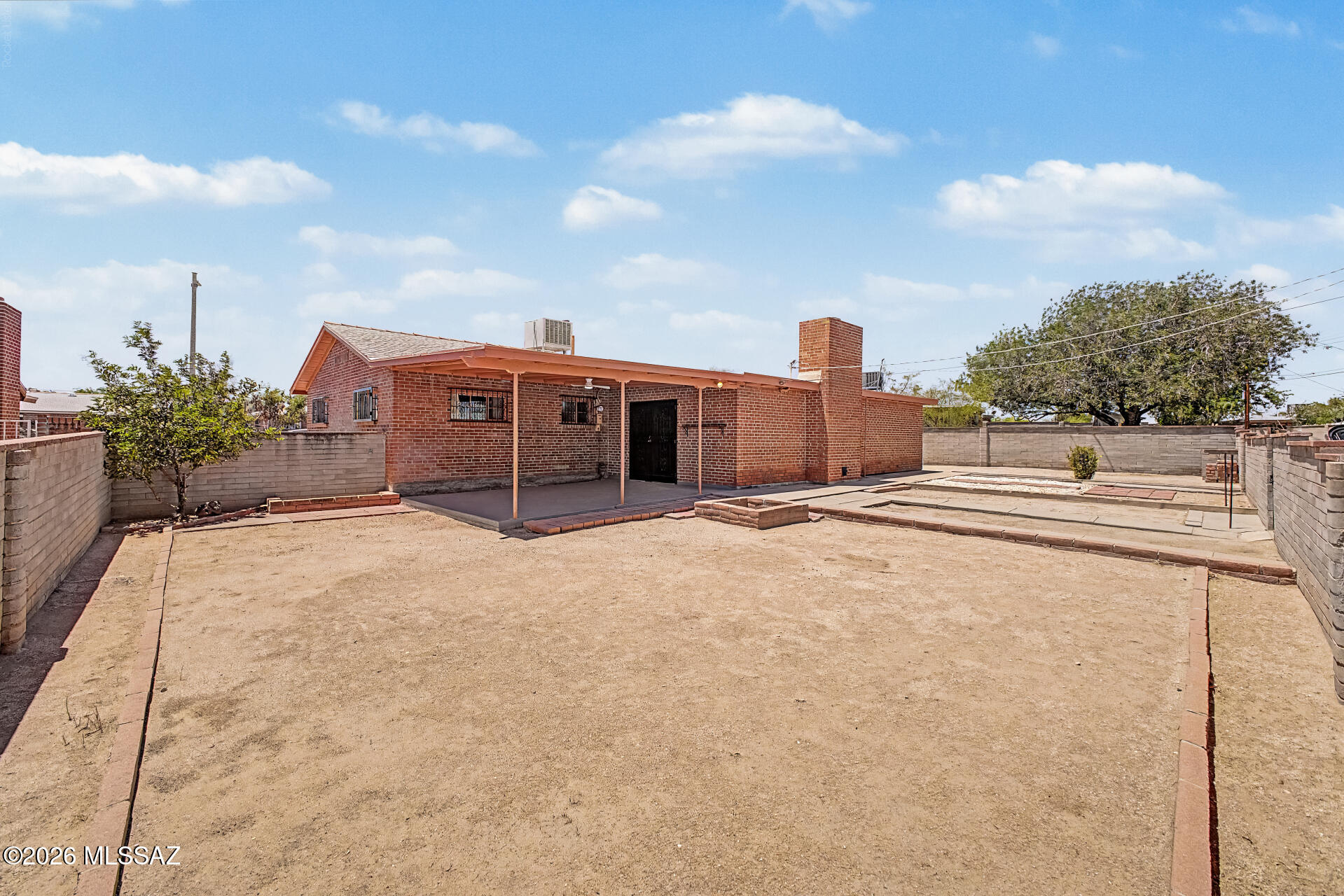Manana Vista - Residential