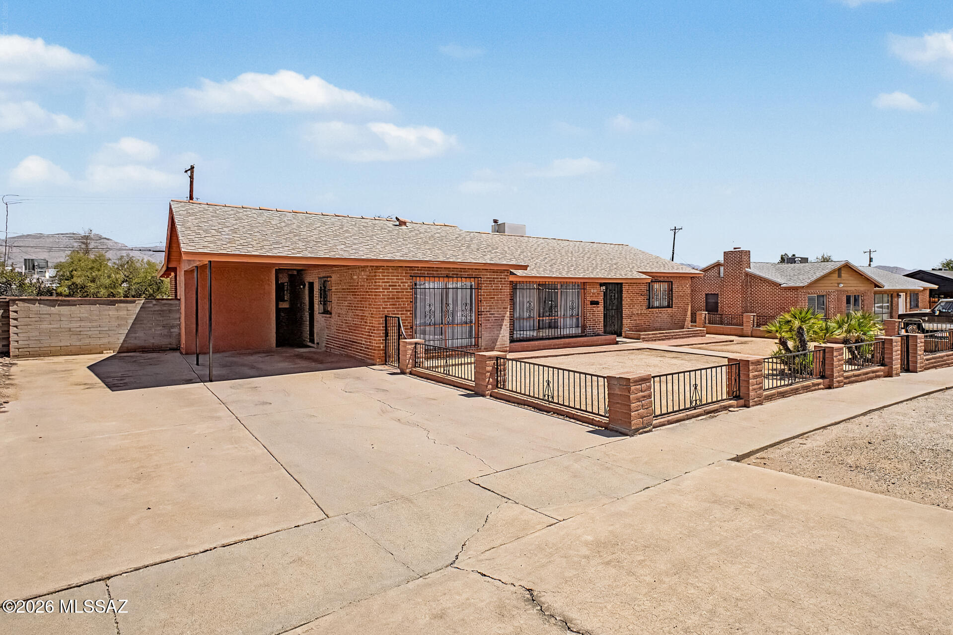 Manana Vista - Residential