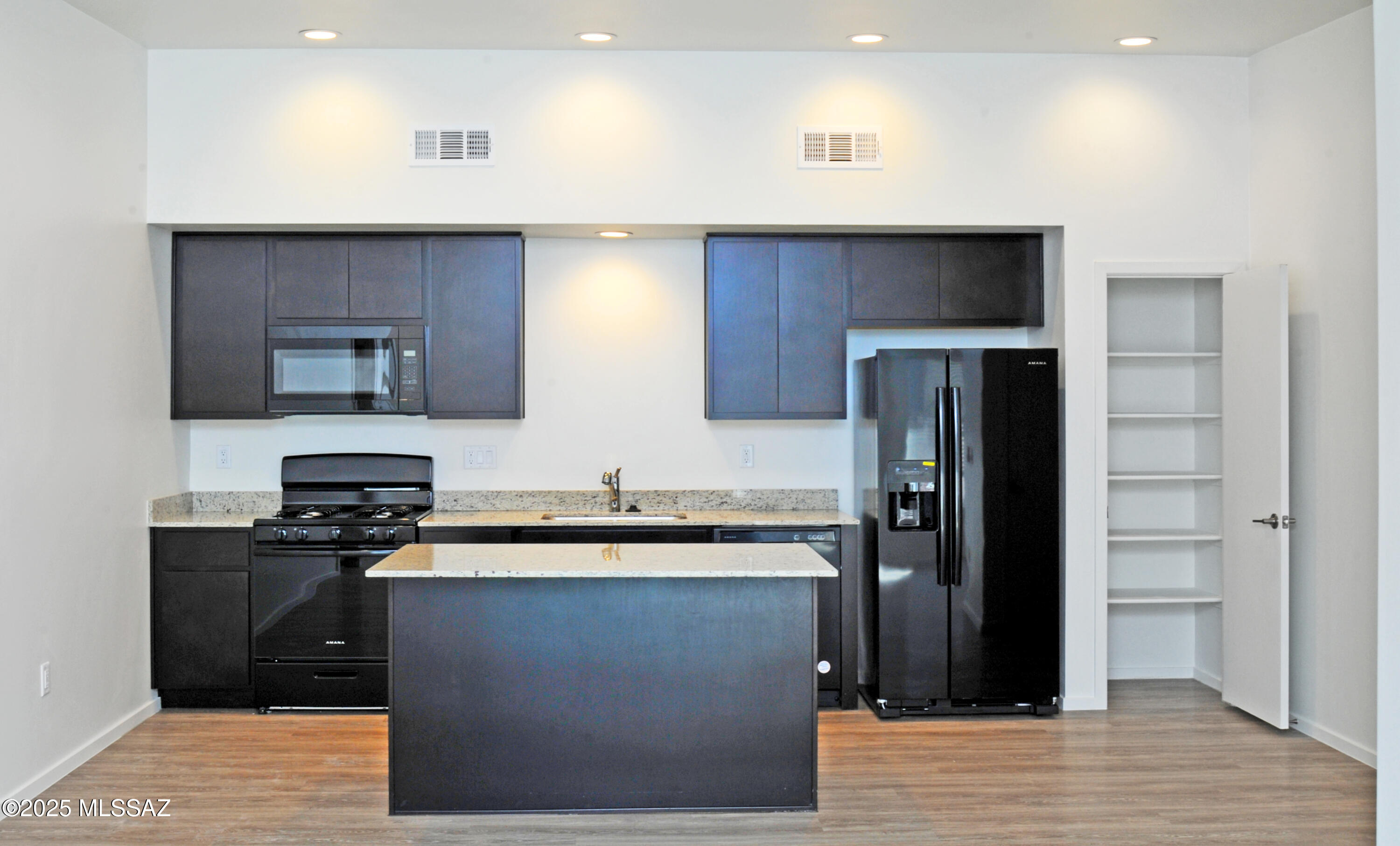 N/A - Residential Lease