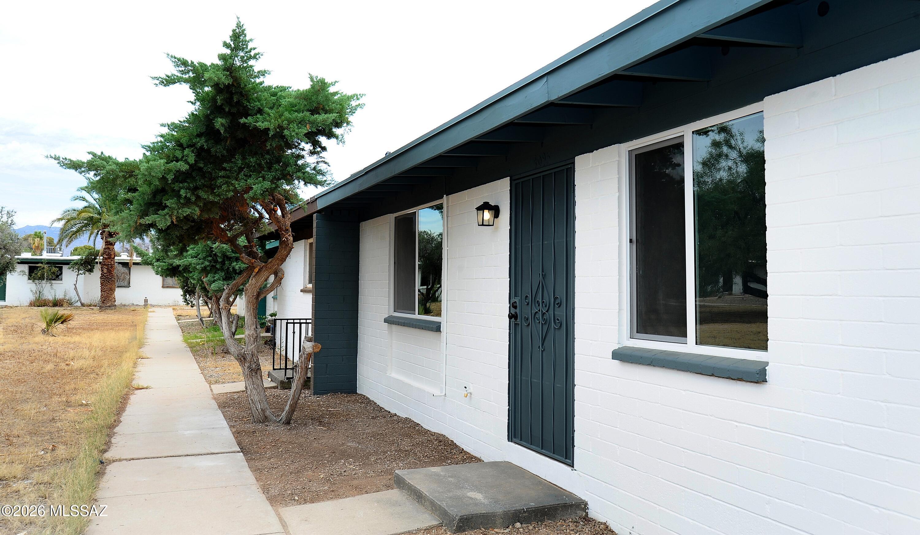 Palm Grove Clusters Resub (16-185) - Residential