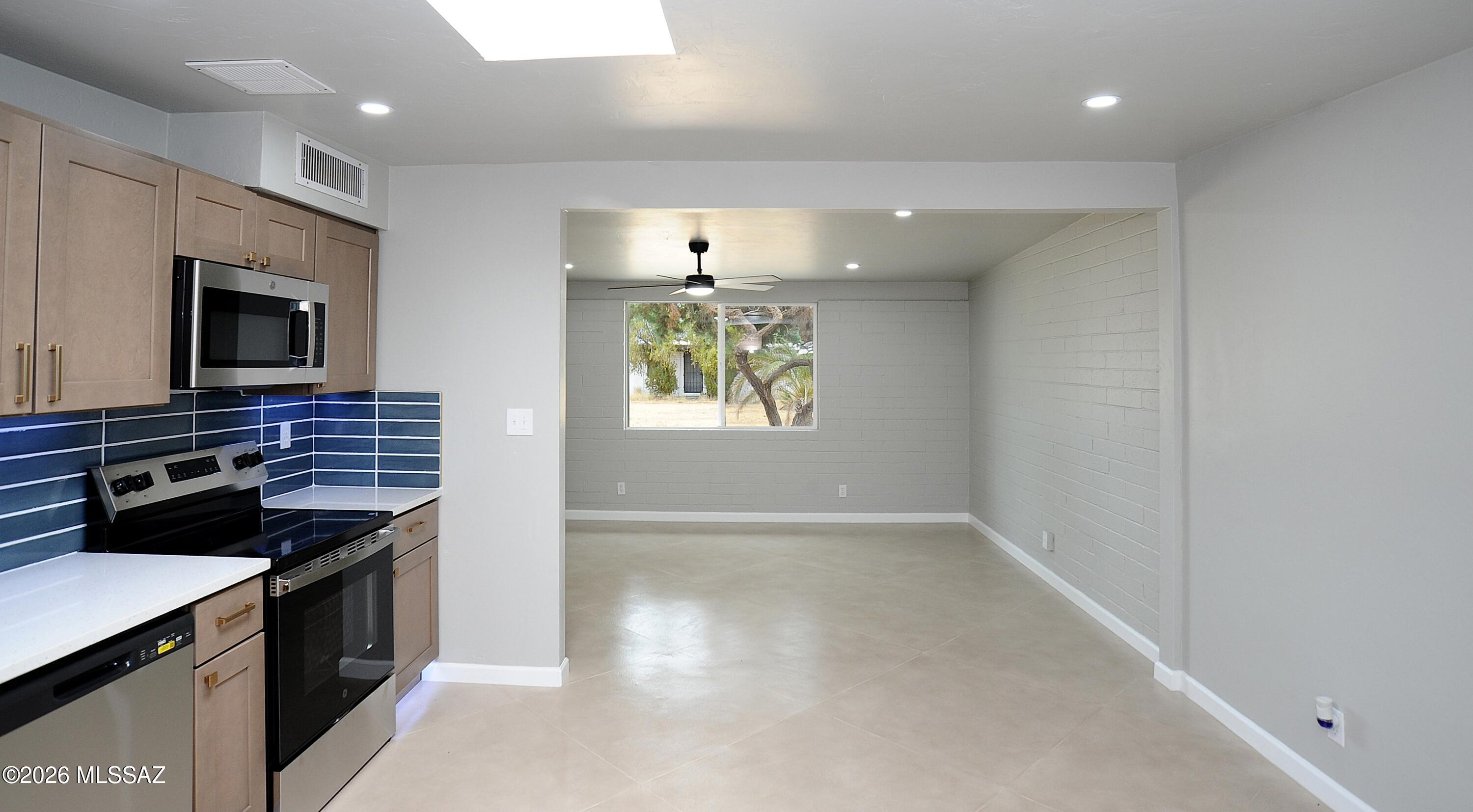 Palm Grove Clusters Resub (16-185) - Residential