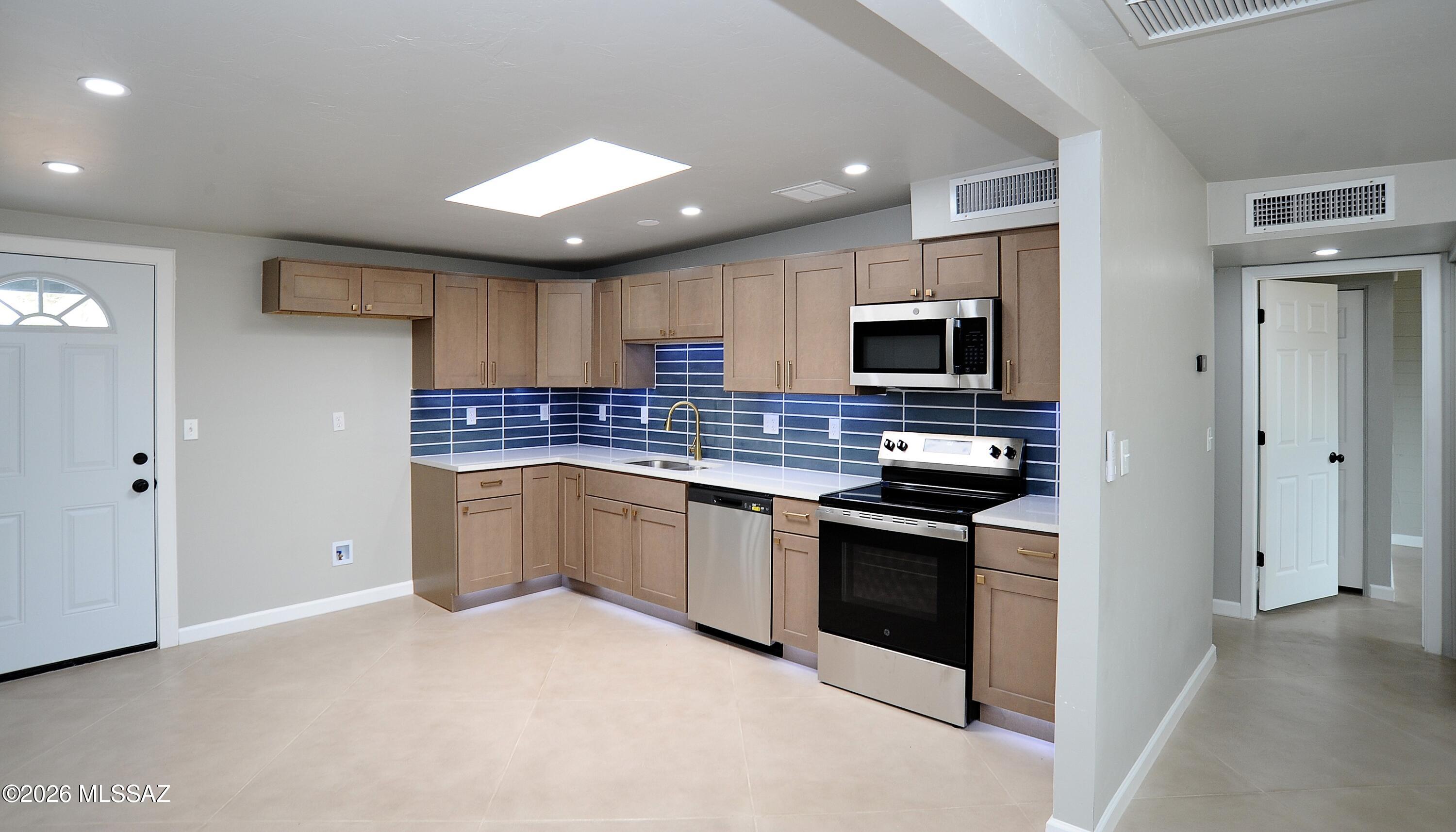 Palm Grove Clusters Resub (16-185) - Residential