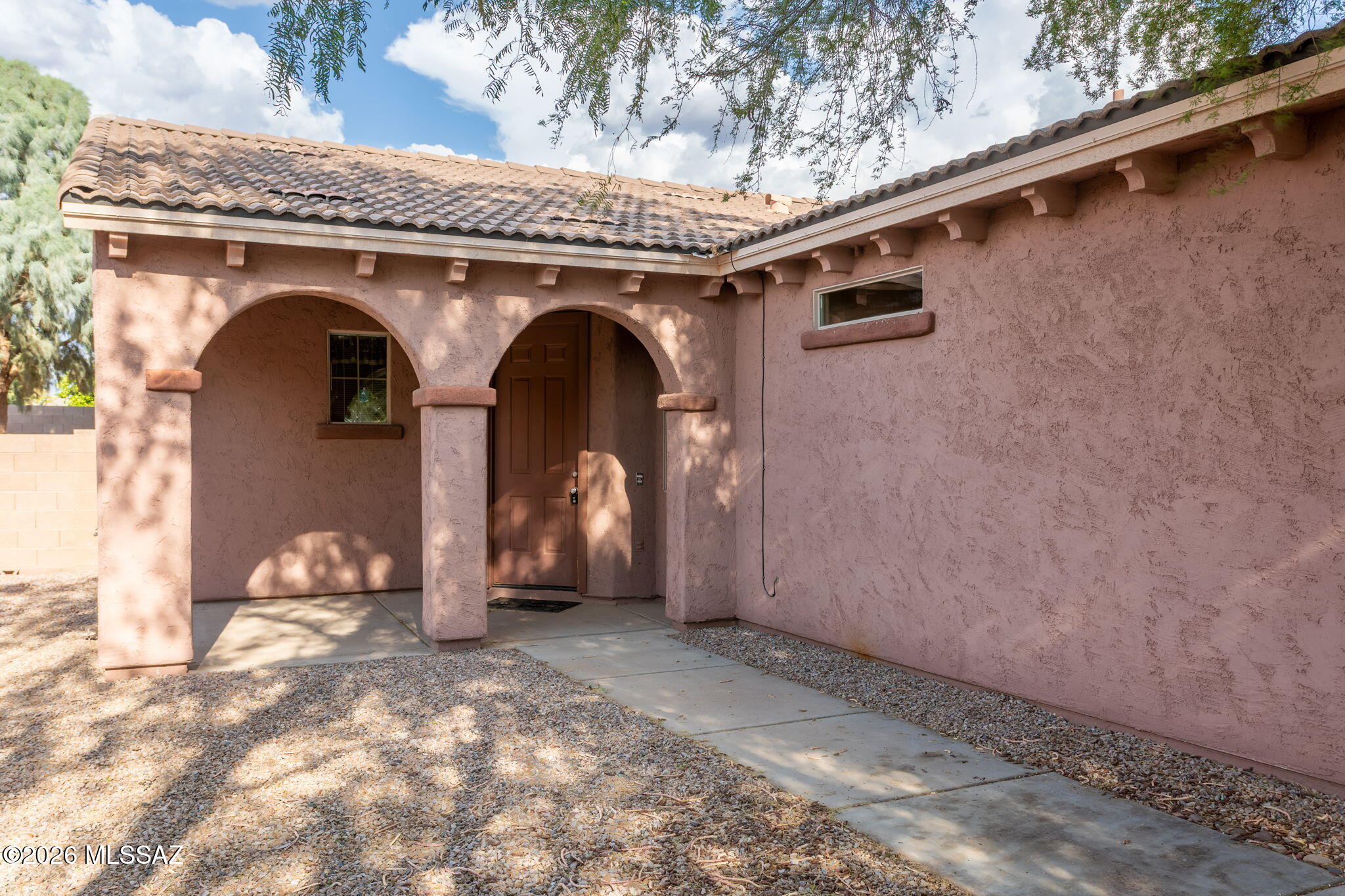 Gladden Farms 22 & 24 - Residential Lease