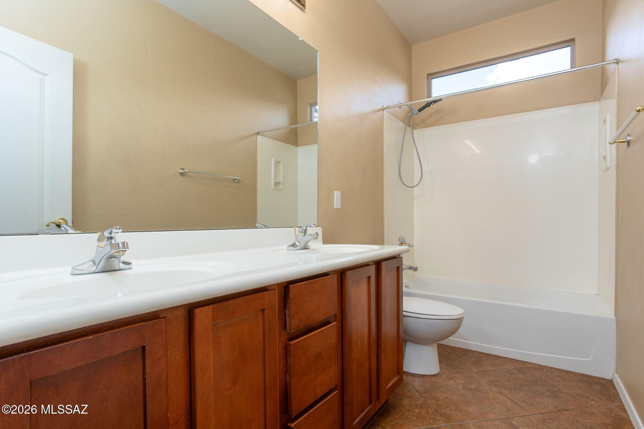 Gladden Farms 22 & 24 - Residential Lease