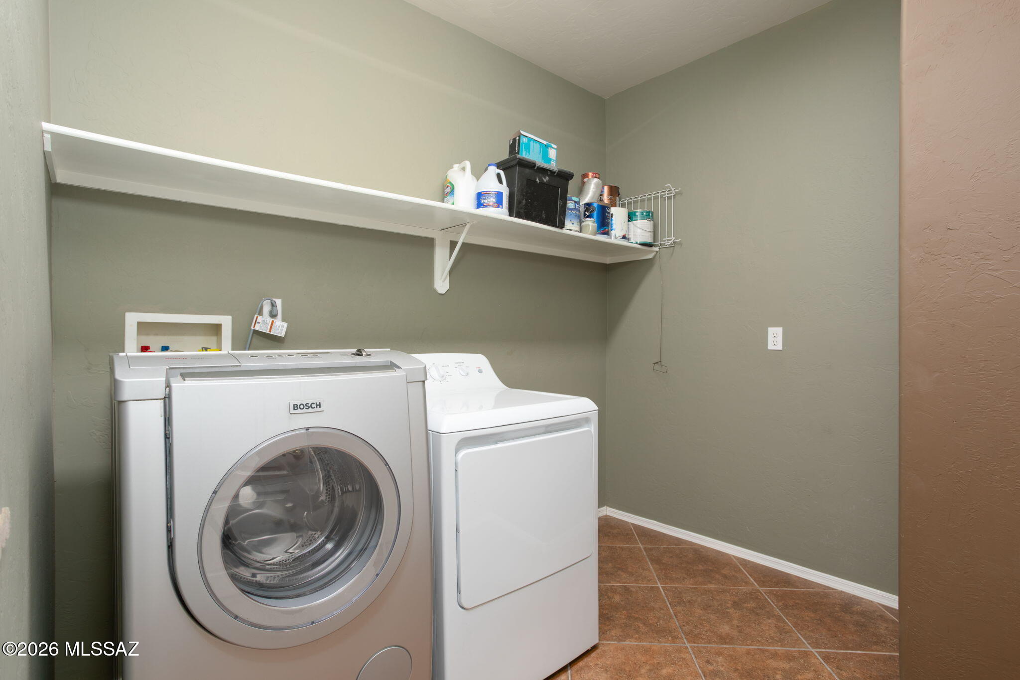 Gladden Farms 22 & 24 - Residential Lease