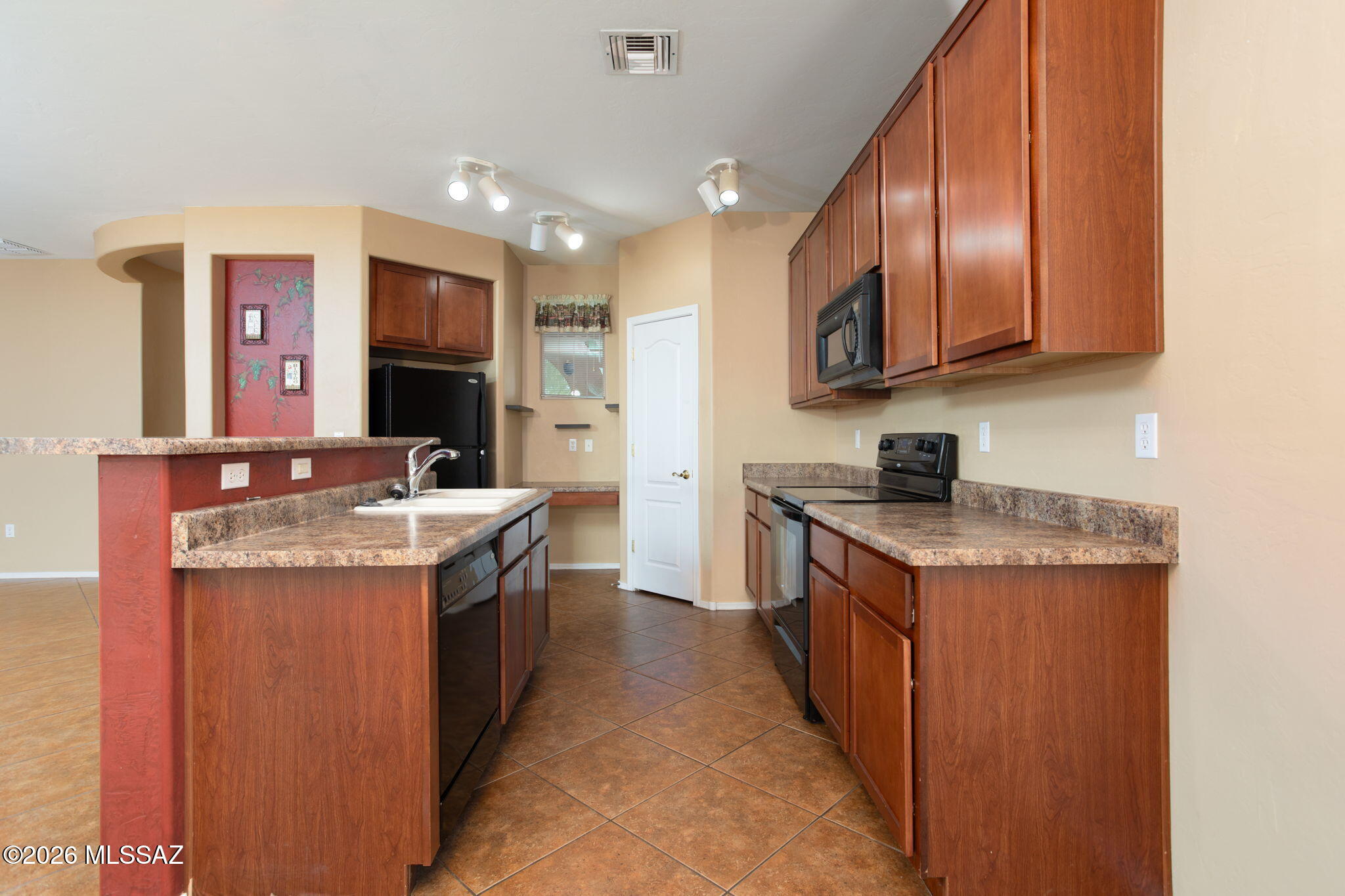 Gladden Farms 22 & 24 - Residential Lease