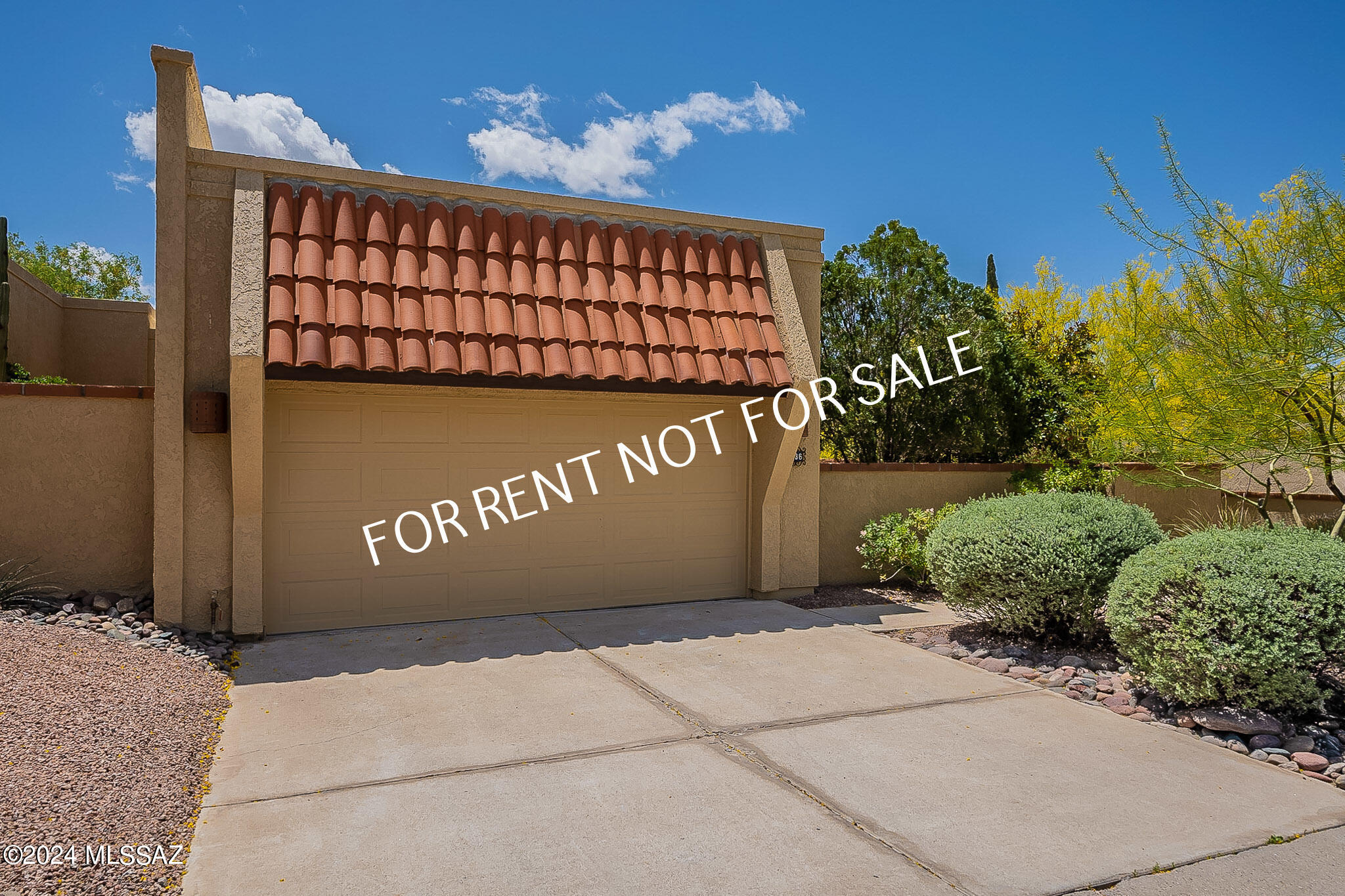 Built 1985 - El Conquistador Resort Patio Home 2BR/2BA-1445 SQ.FT. end unit with courtyard entry, Great room floor plan with vaulted ceilings and fireplace, Formal dining room with wet bar and glass door to its own small patio area, Open and bright kitchen, nook area, Appliances include Refrigerator, Stove top, Wall oven/microwave combo unit, Dishwasher. Living room/Kitchen/Master bedroom all have own glass door to patio area. Large primary bedroom and spacious primary bath with garden tub and dual vanity area, separate shower room, covered patio area with Pusch Ridge mountain views. Laundry room with washer and dryer (electric) hook-ups. Oversized Double garage. Garage has an extra step. Caution when view the garage space. Pets are subject to approval. **Please visit our website for SECURITY DEPOSIT, PET RENT, & NON-REFUNDABLE PET FEE INFORMATION.