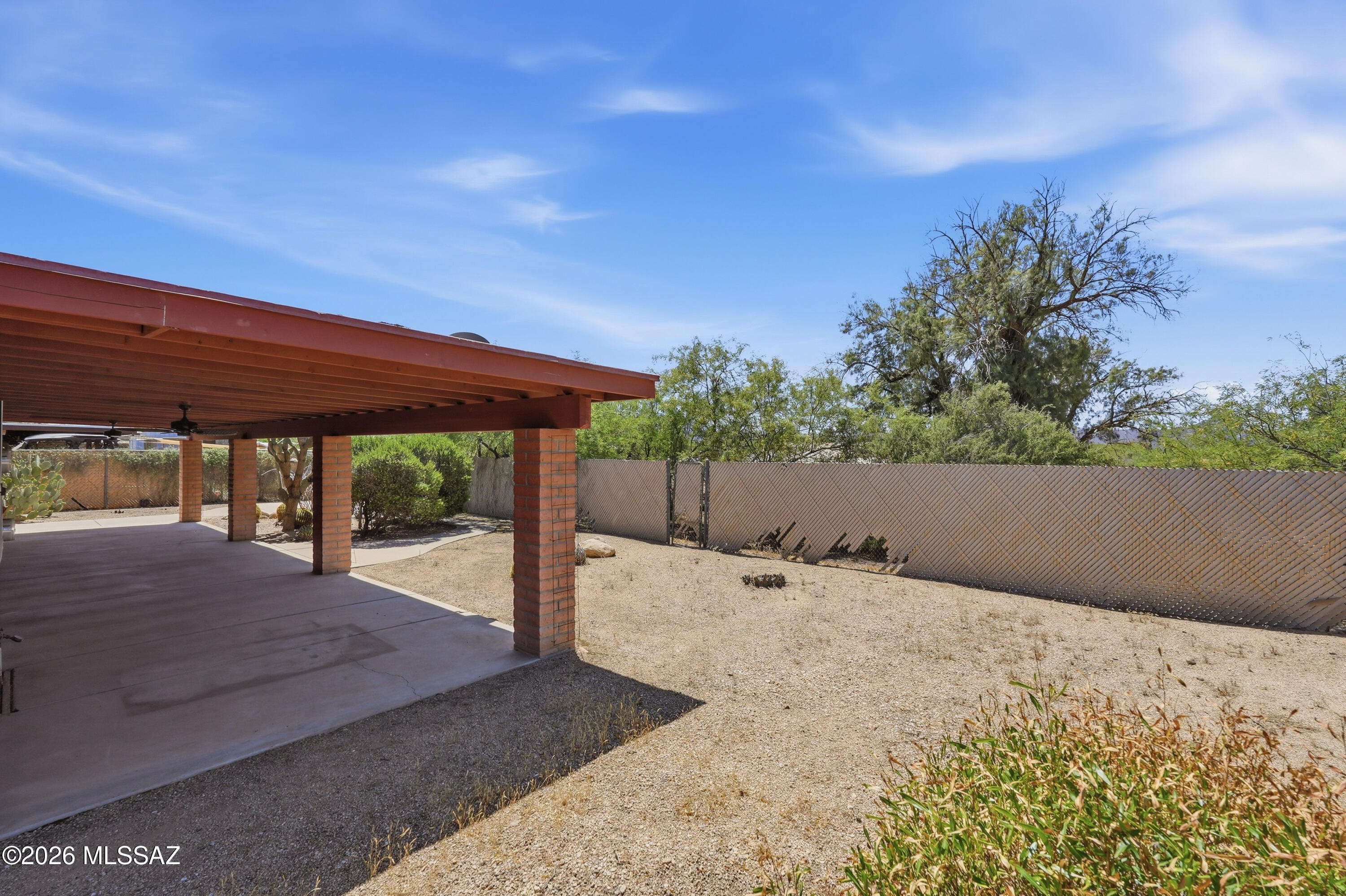 Casas Del Oeste (80-139) - Residential