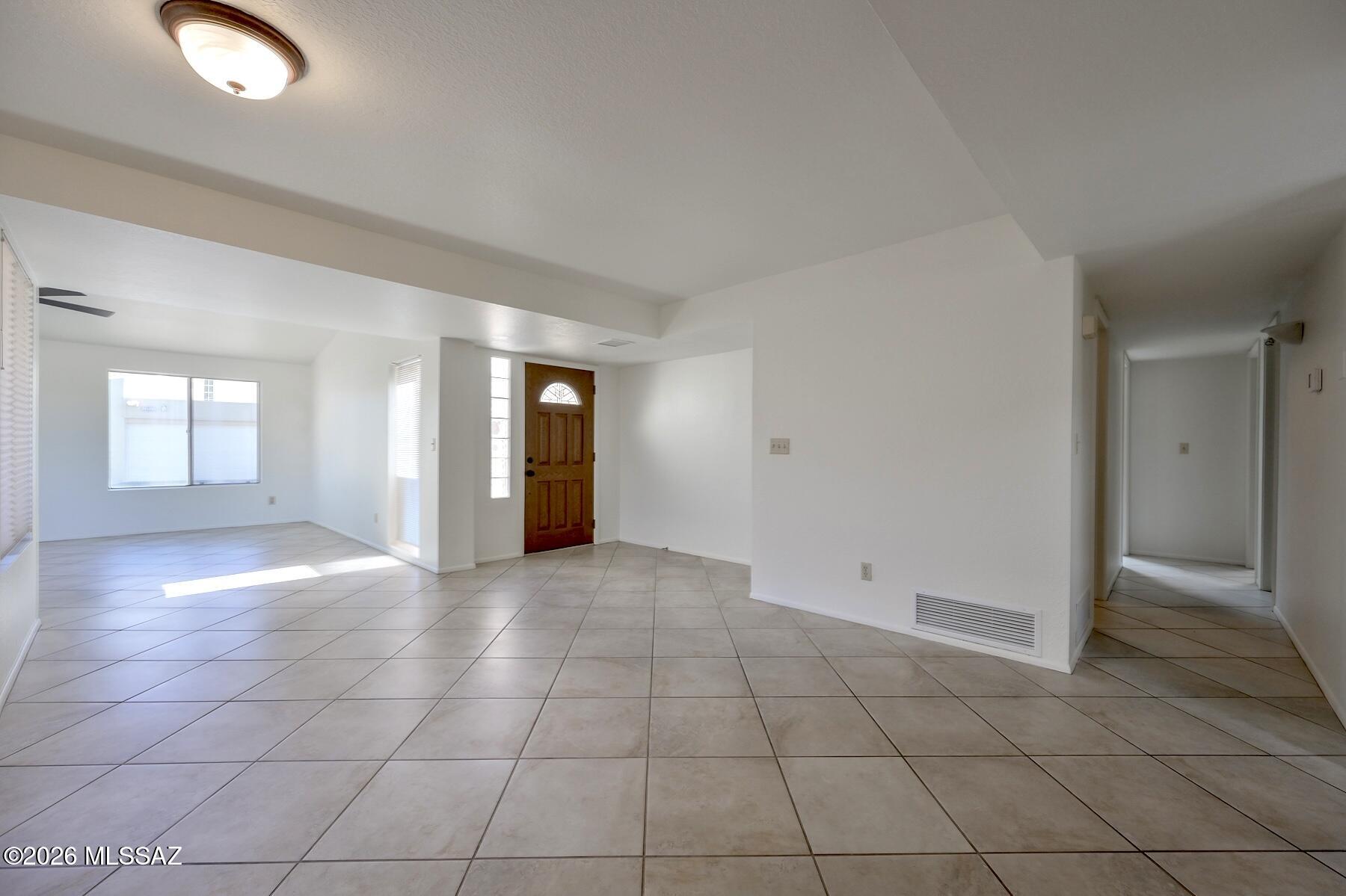 Pantano Townhomes (1-118) - Residential
