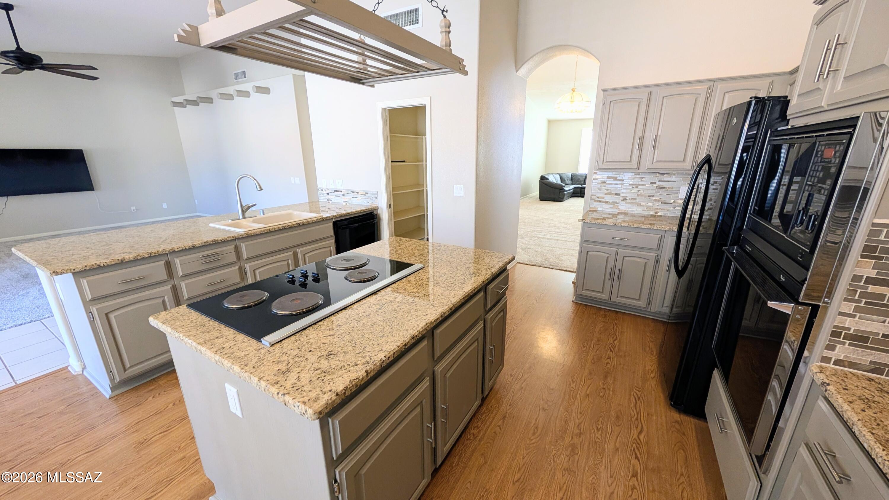 Saddlebrooke - Residential Lease