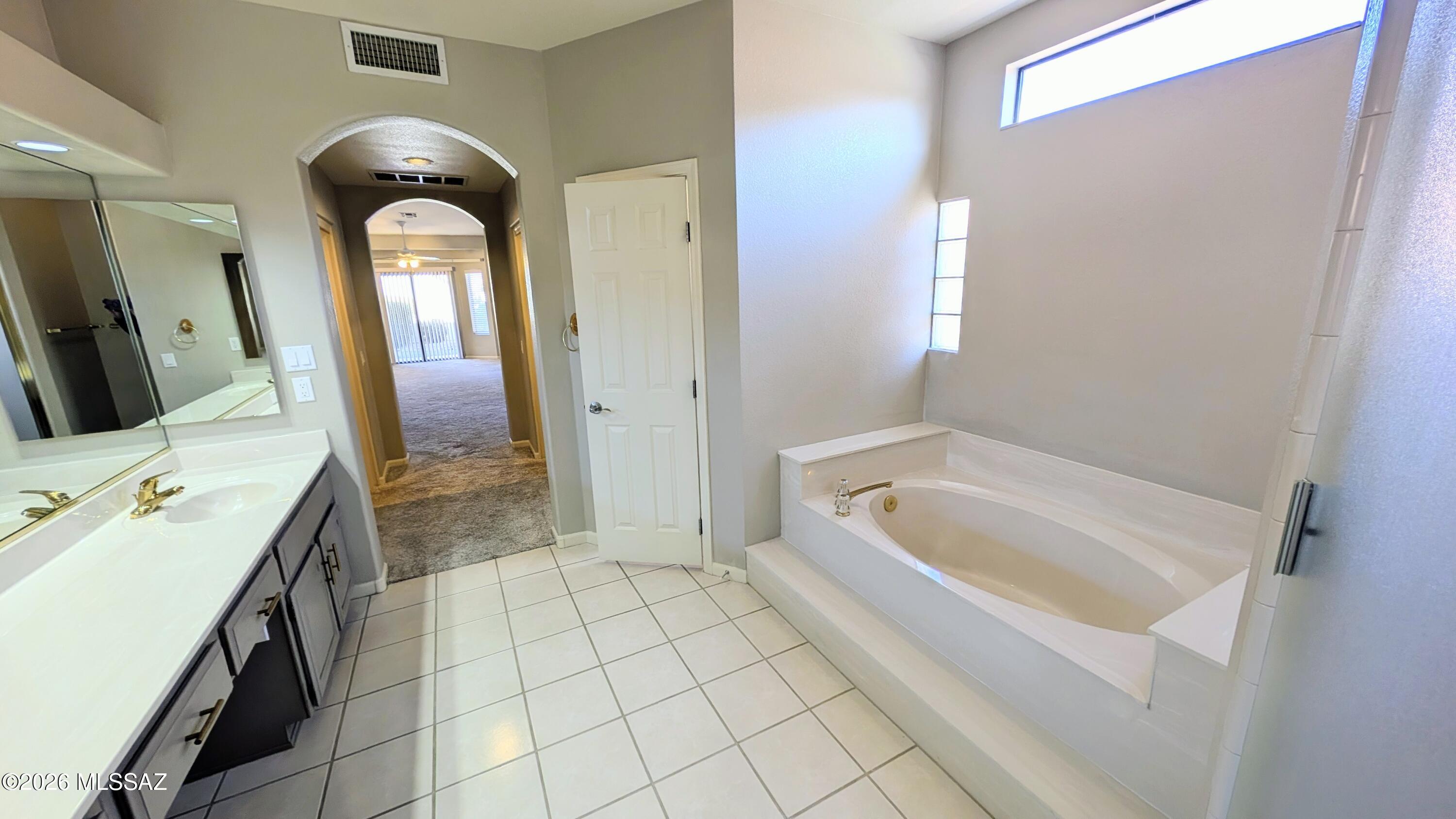 Saddlebrooke - Residential Lease