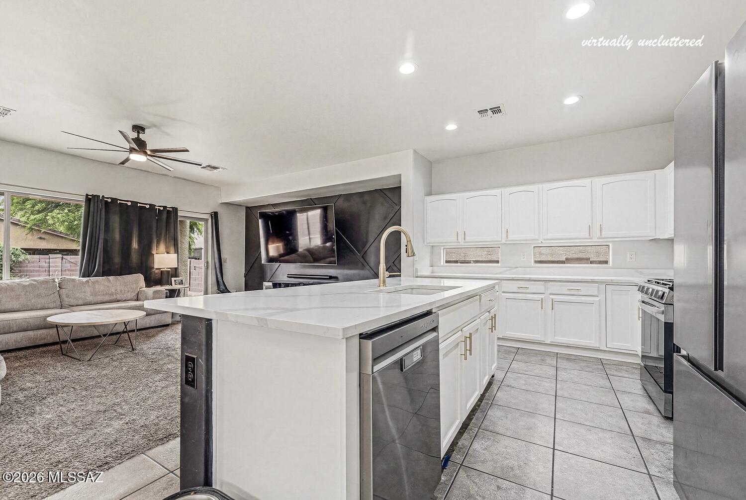 Encanto Del Lago (1-82) - Residential
