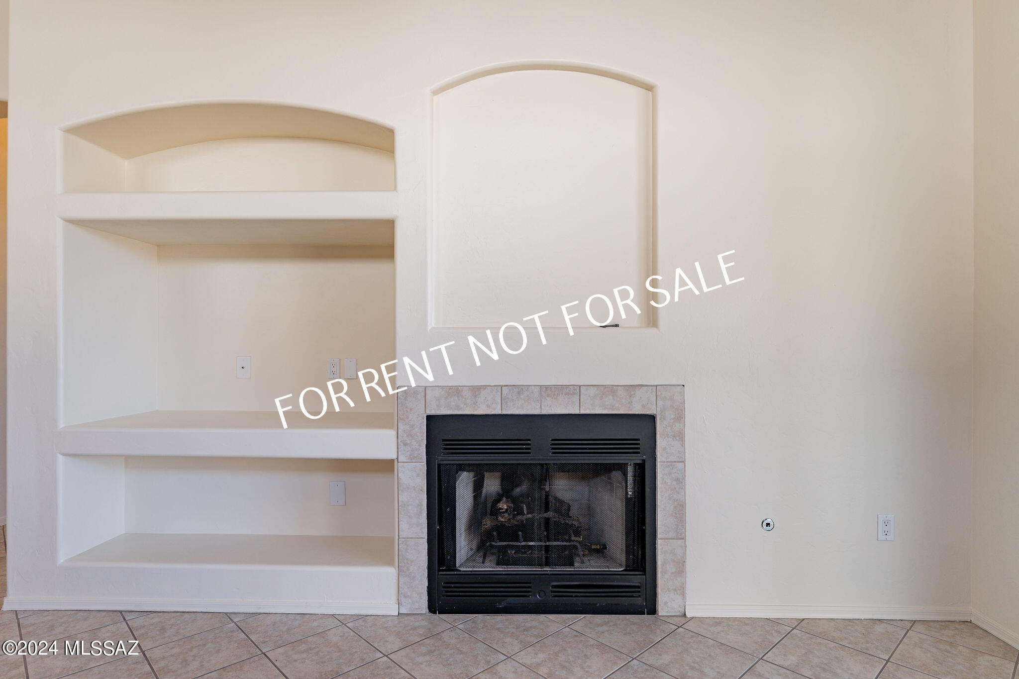 Rancho Del Lago (1-100) - Residential Lease