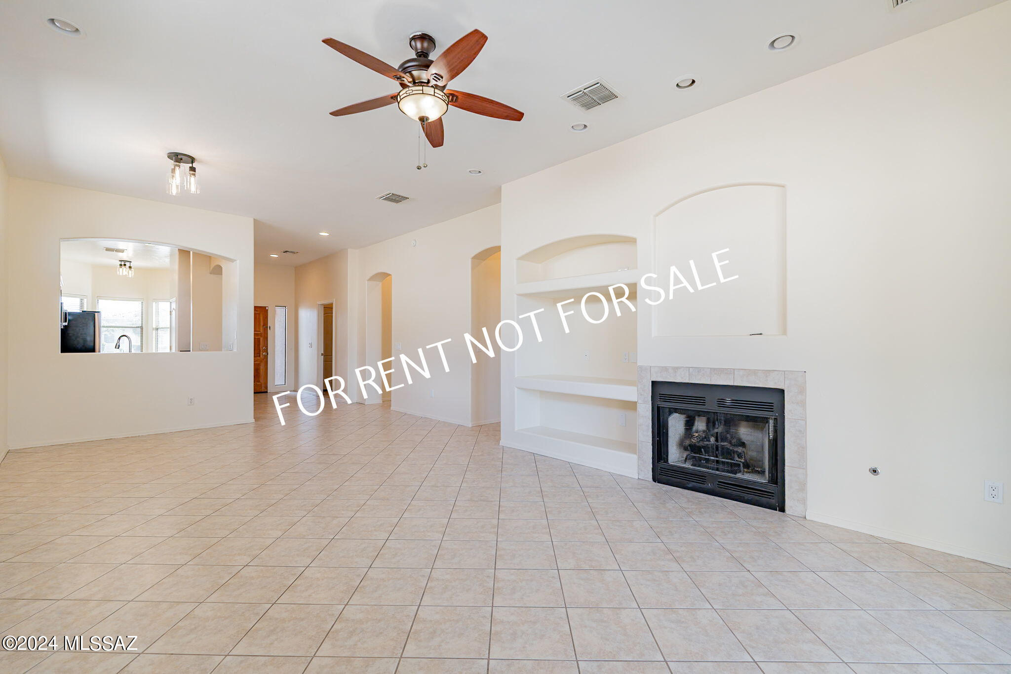 Rancho Del Lago (1-100) - Residential Lease