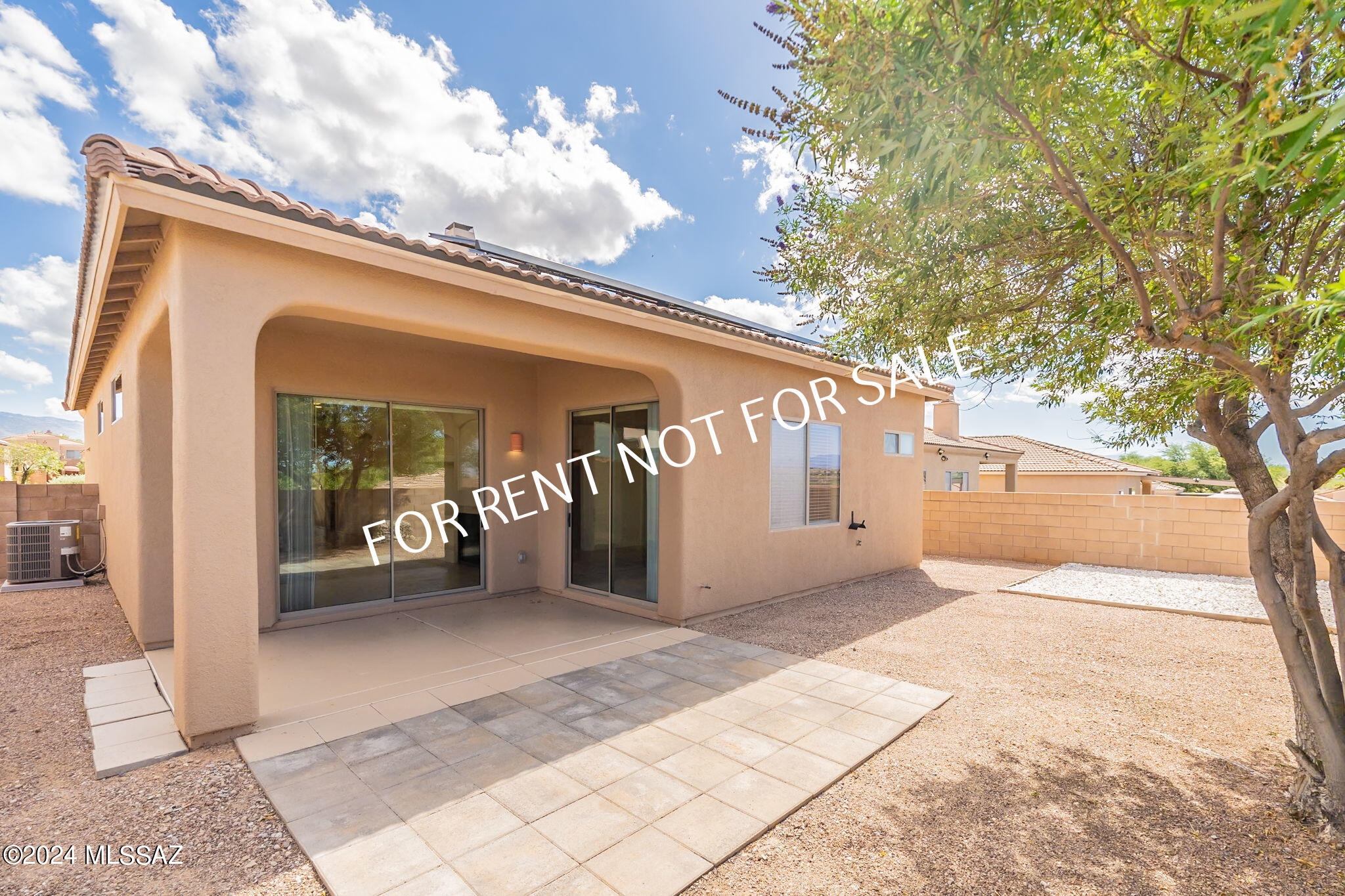 Rancho Del Lago (1-100) - Residential Lease