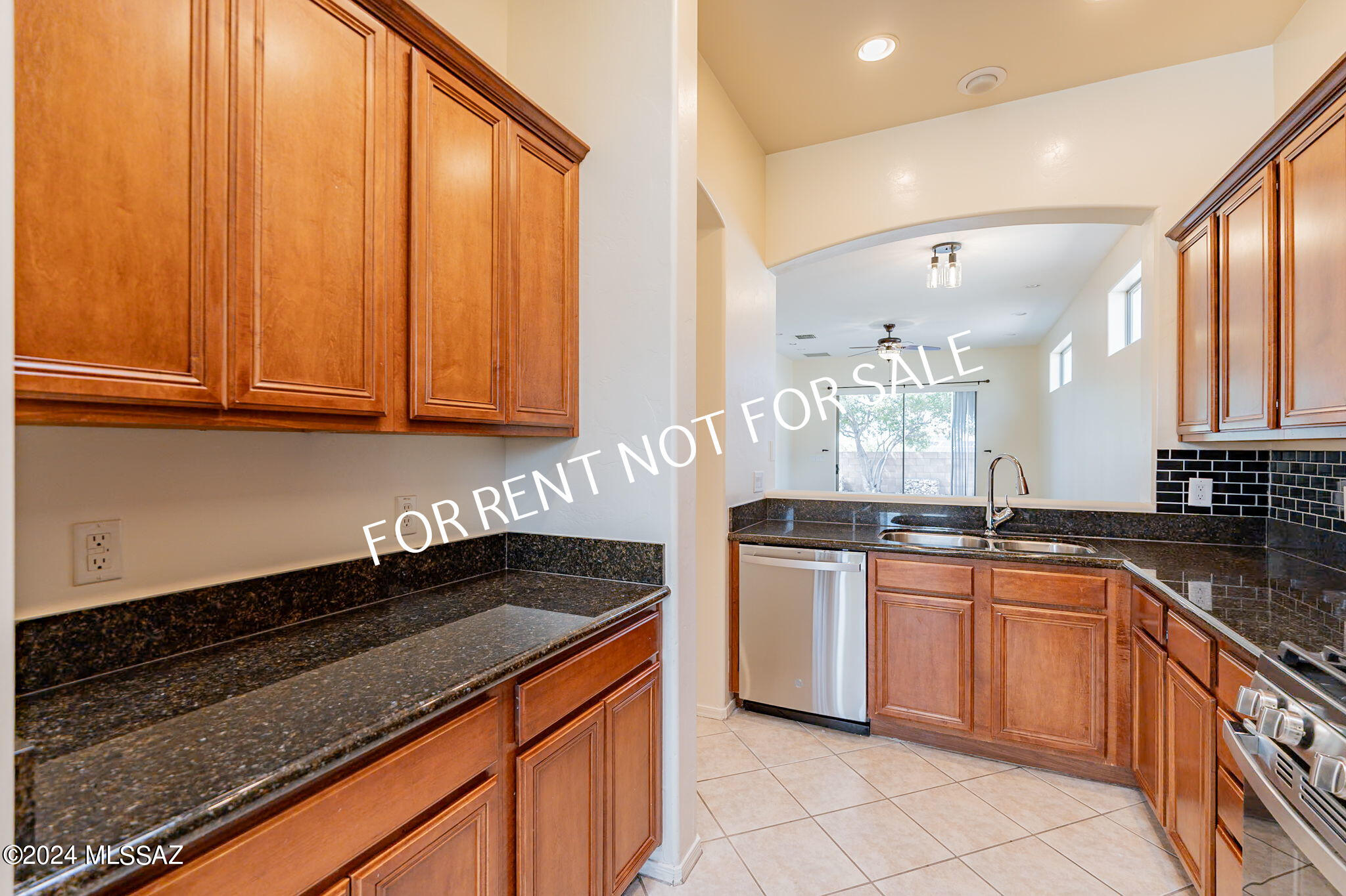 Rancho Del Lago (1-100) - Residential Lease