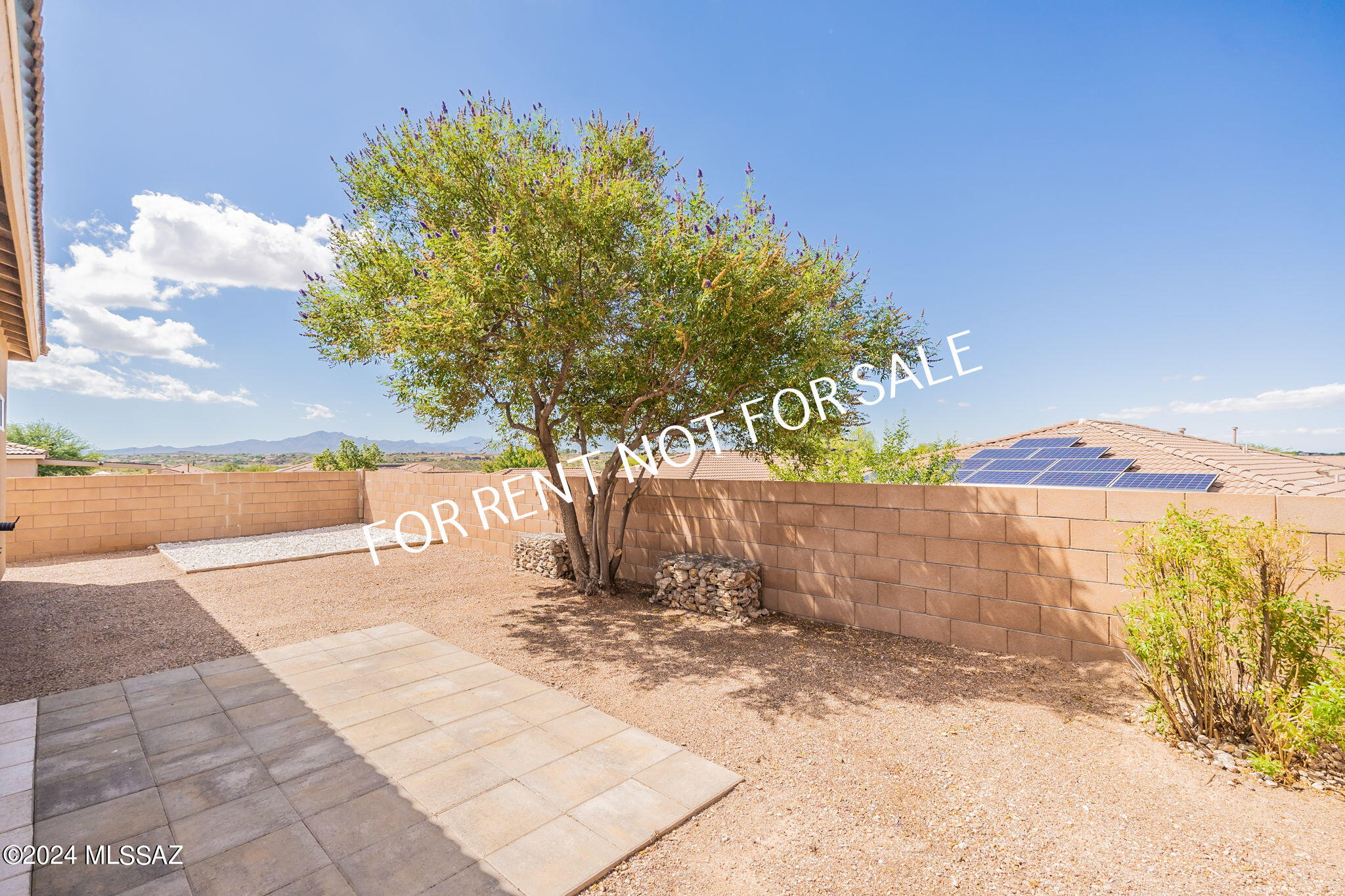 Rancho Del Lago (1-100) - Residential Lease