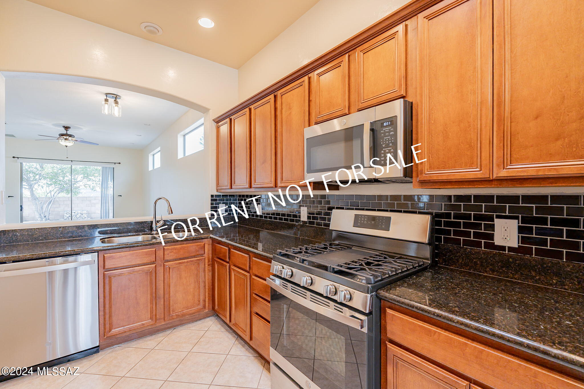 Rancho Del Lago (1-100) - Residential Lease