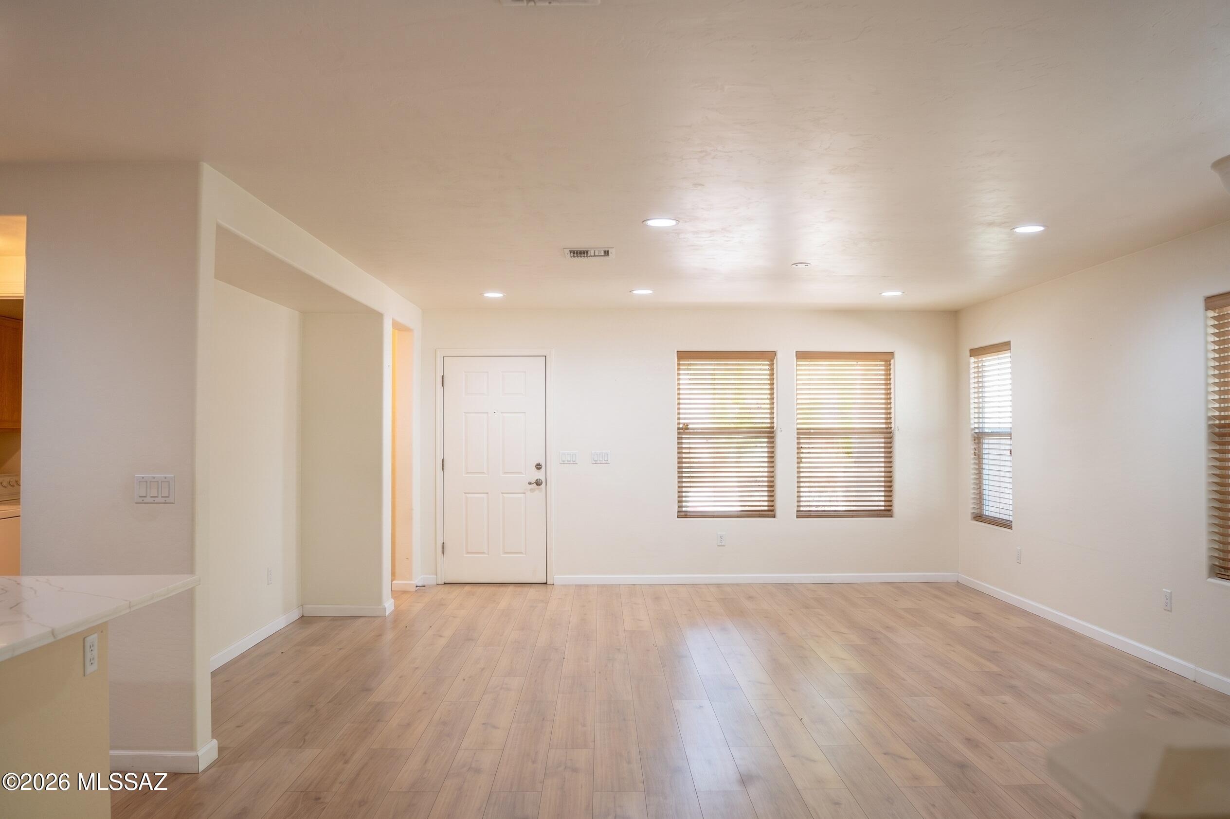 Catalina Vistas - Residential