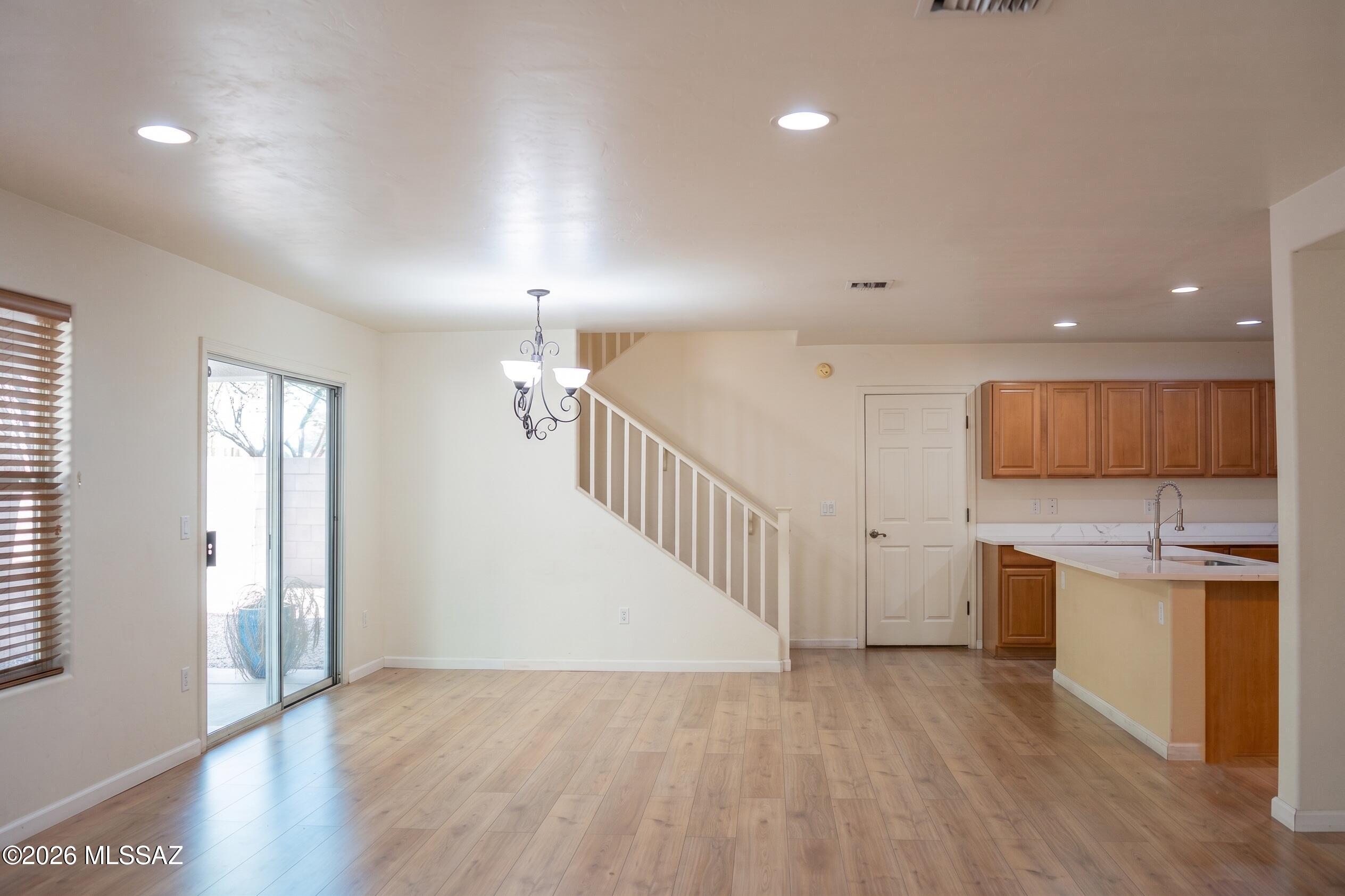 Catalina Vistas - Residential