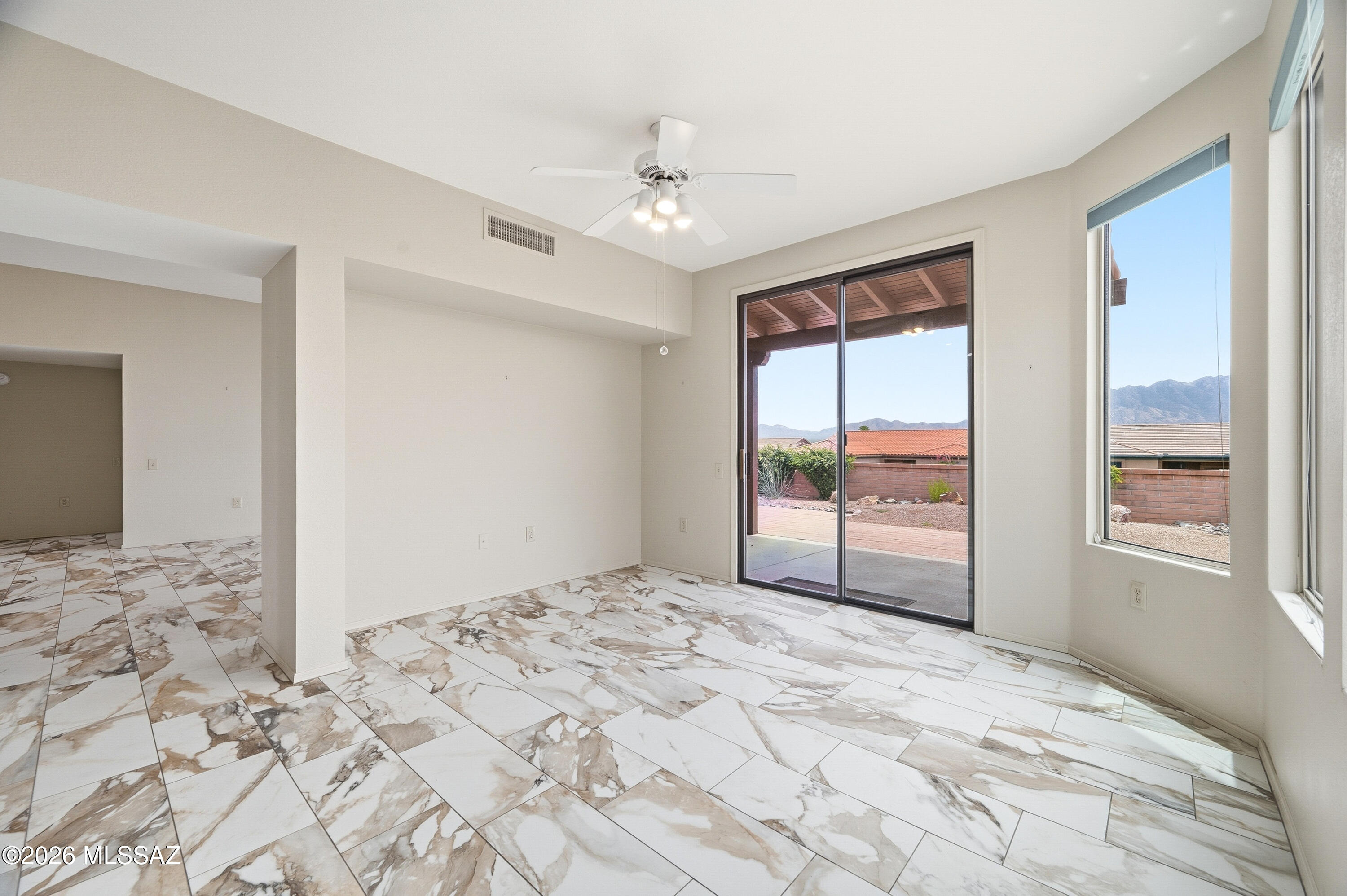 San Ignacio Vistas (101-113,224-228) - Residential