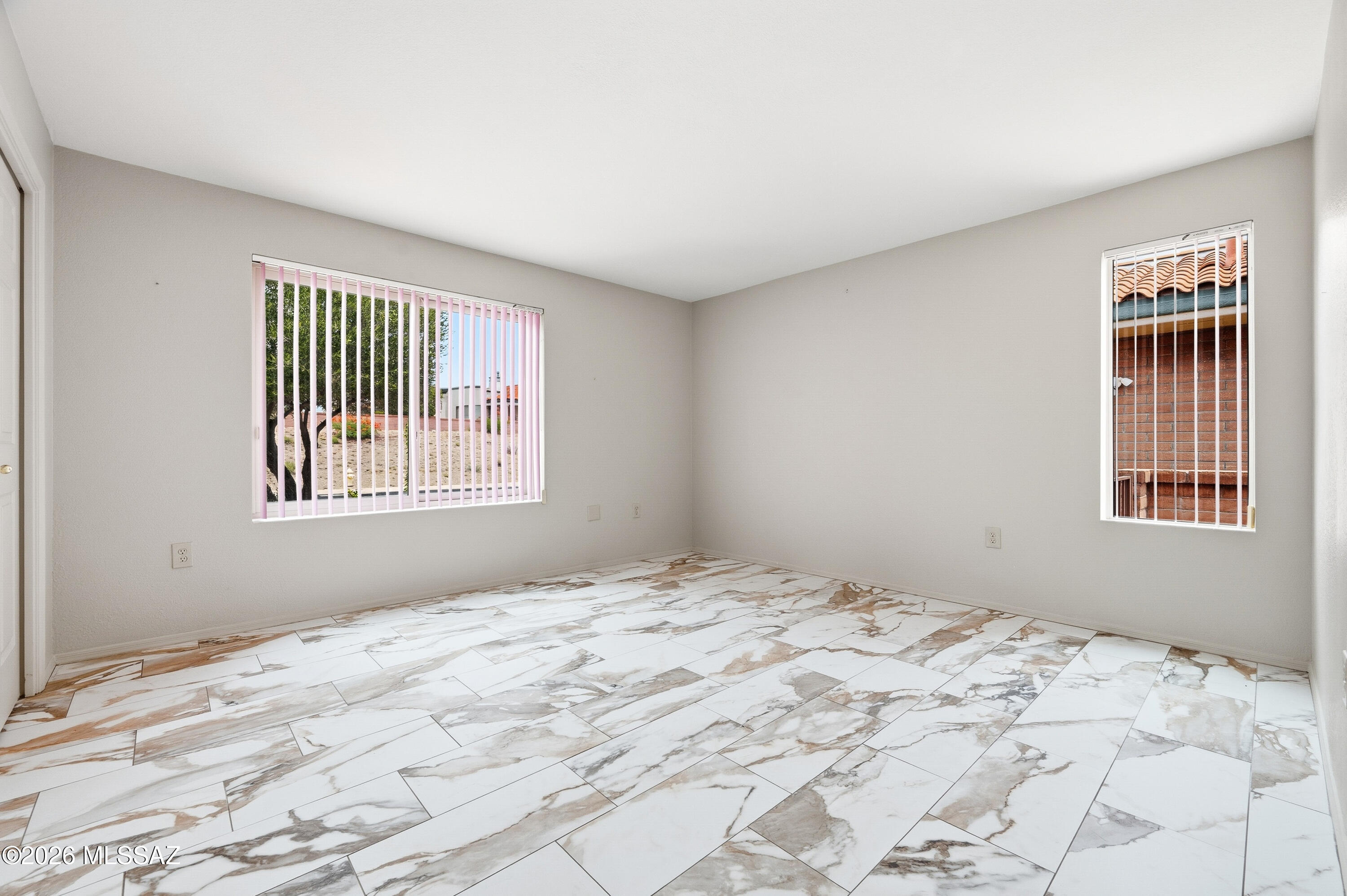 San Ignacio Vistas (101-113,224-228) - Residential
