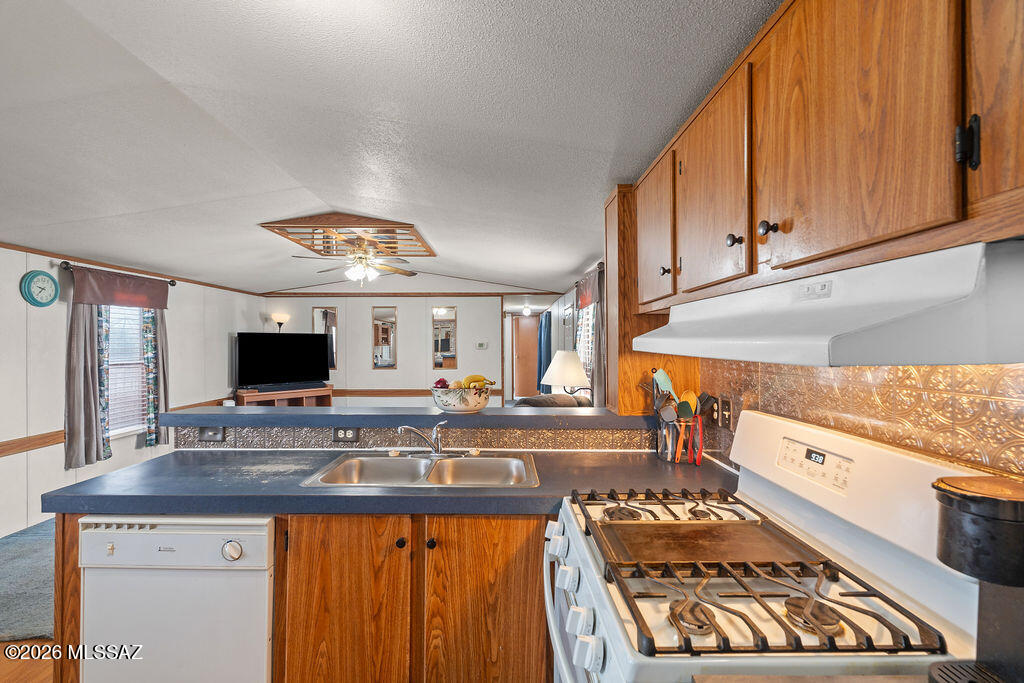 Avra Valley 7 - Residential