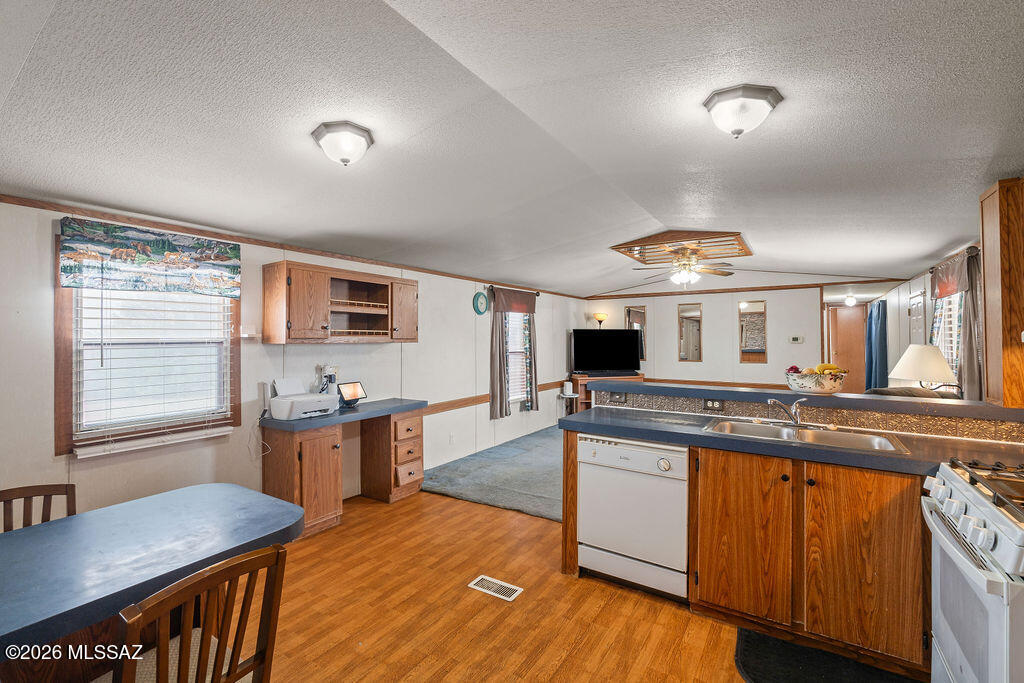 Avra Valley 7 - Residential
