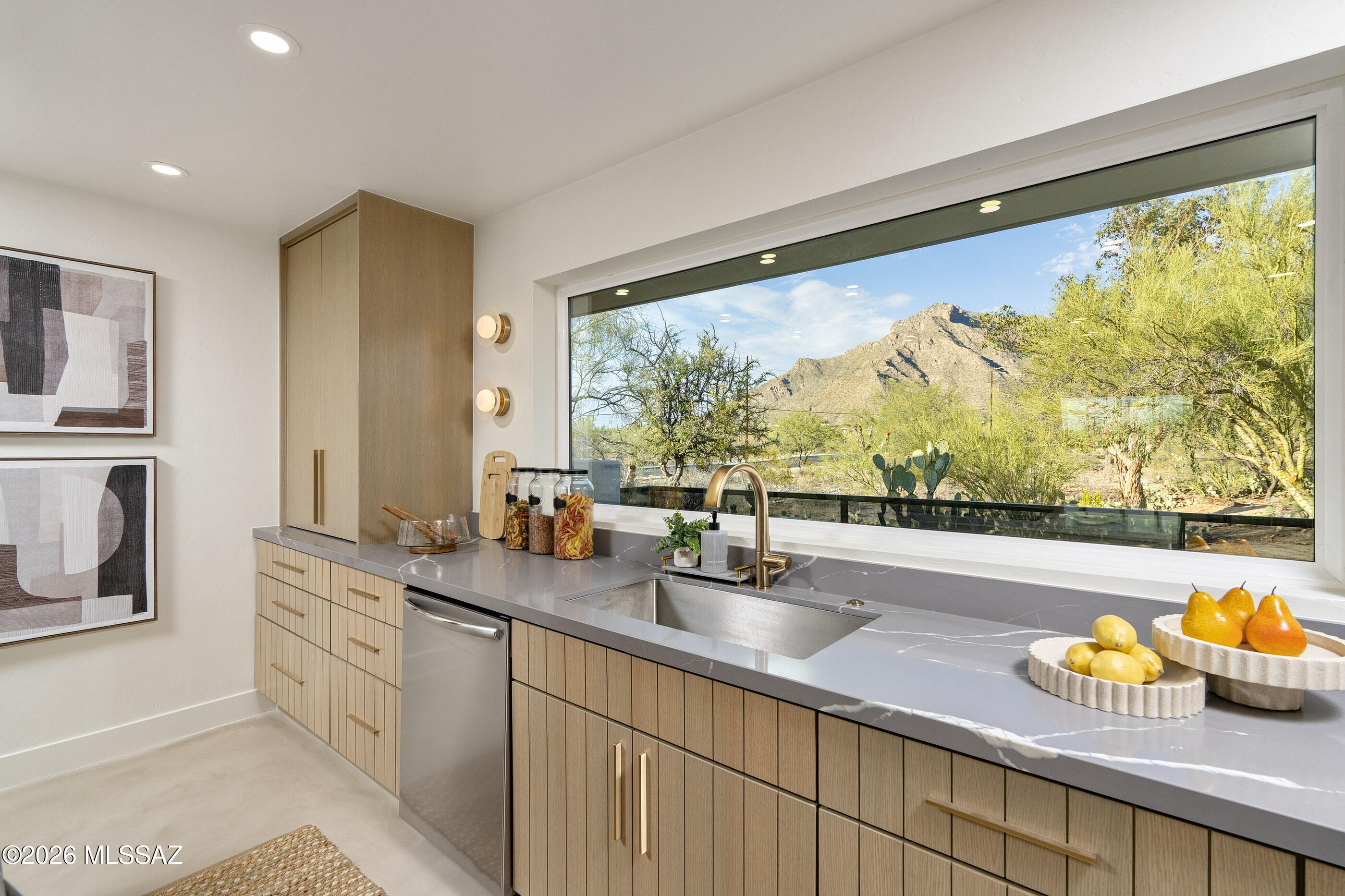 Suffolk Hills (1-44,1A&1B&BLKA&B) - Residential