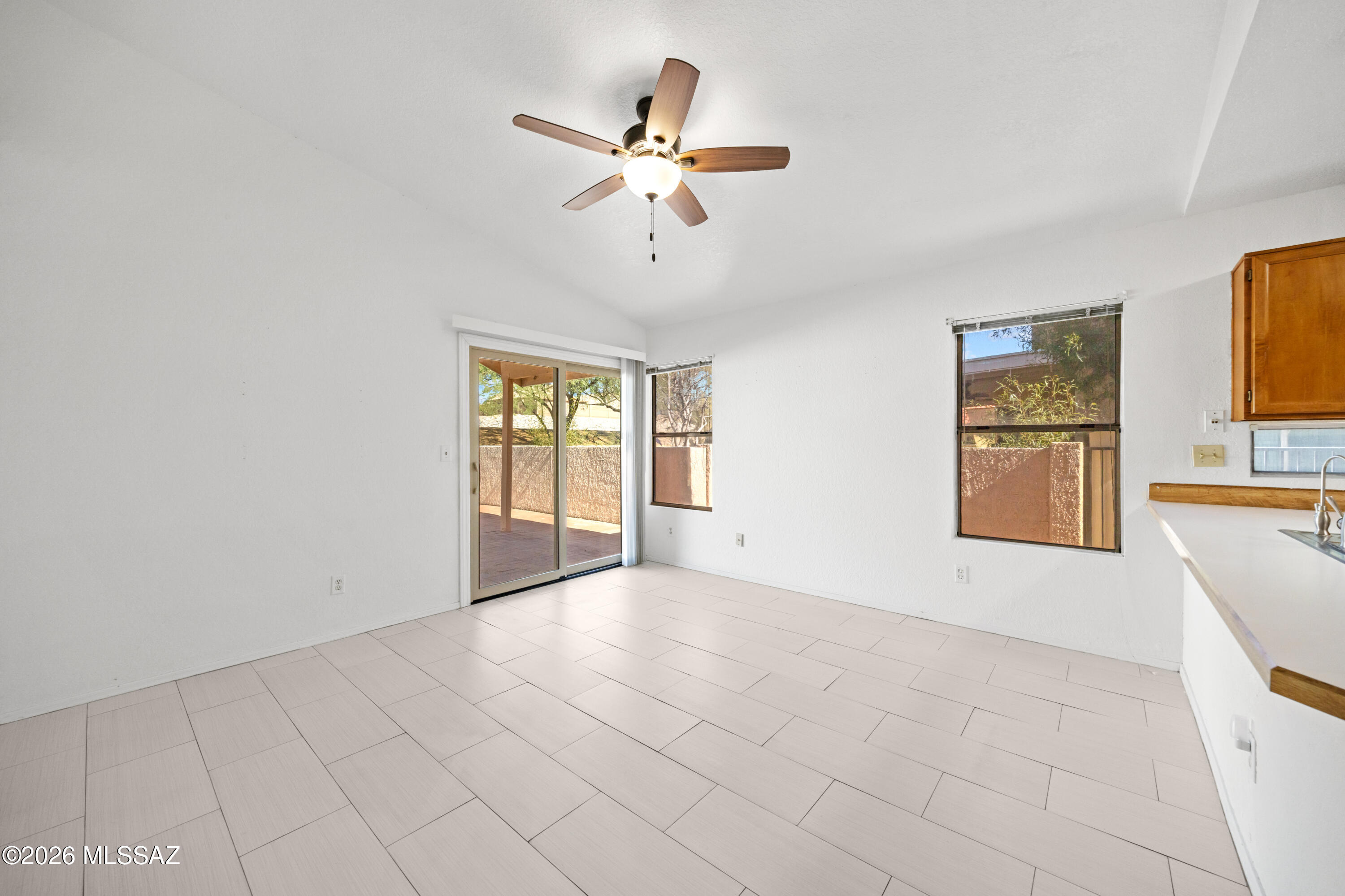 Country Highlands (1-180) - Residential