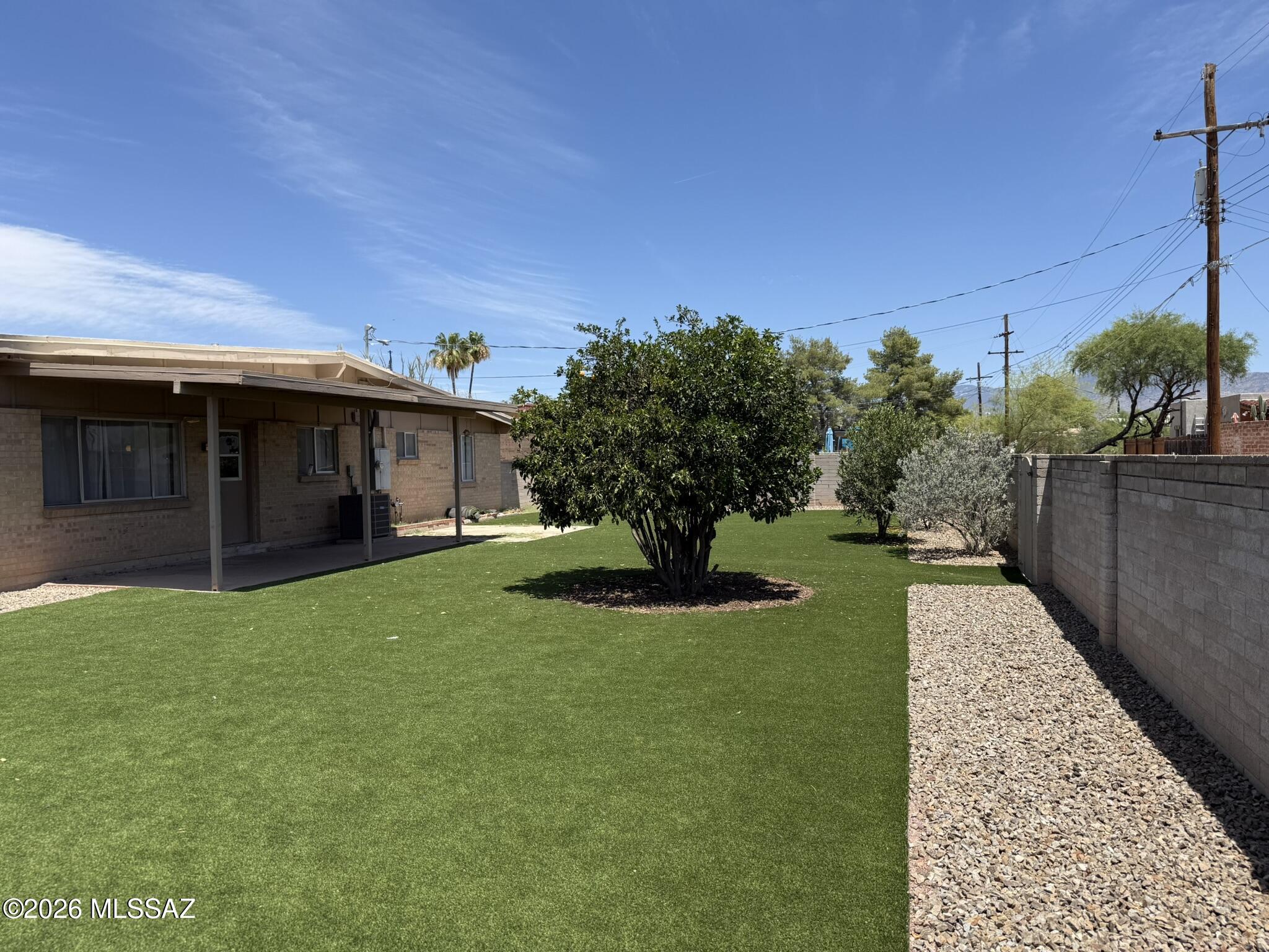 Centennial Park (1-160) - Residential Lease