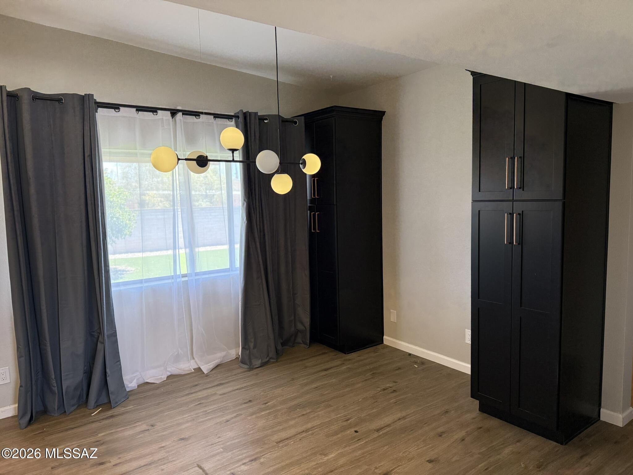 Centennial Park (1-160) - Residential Lease